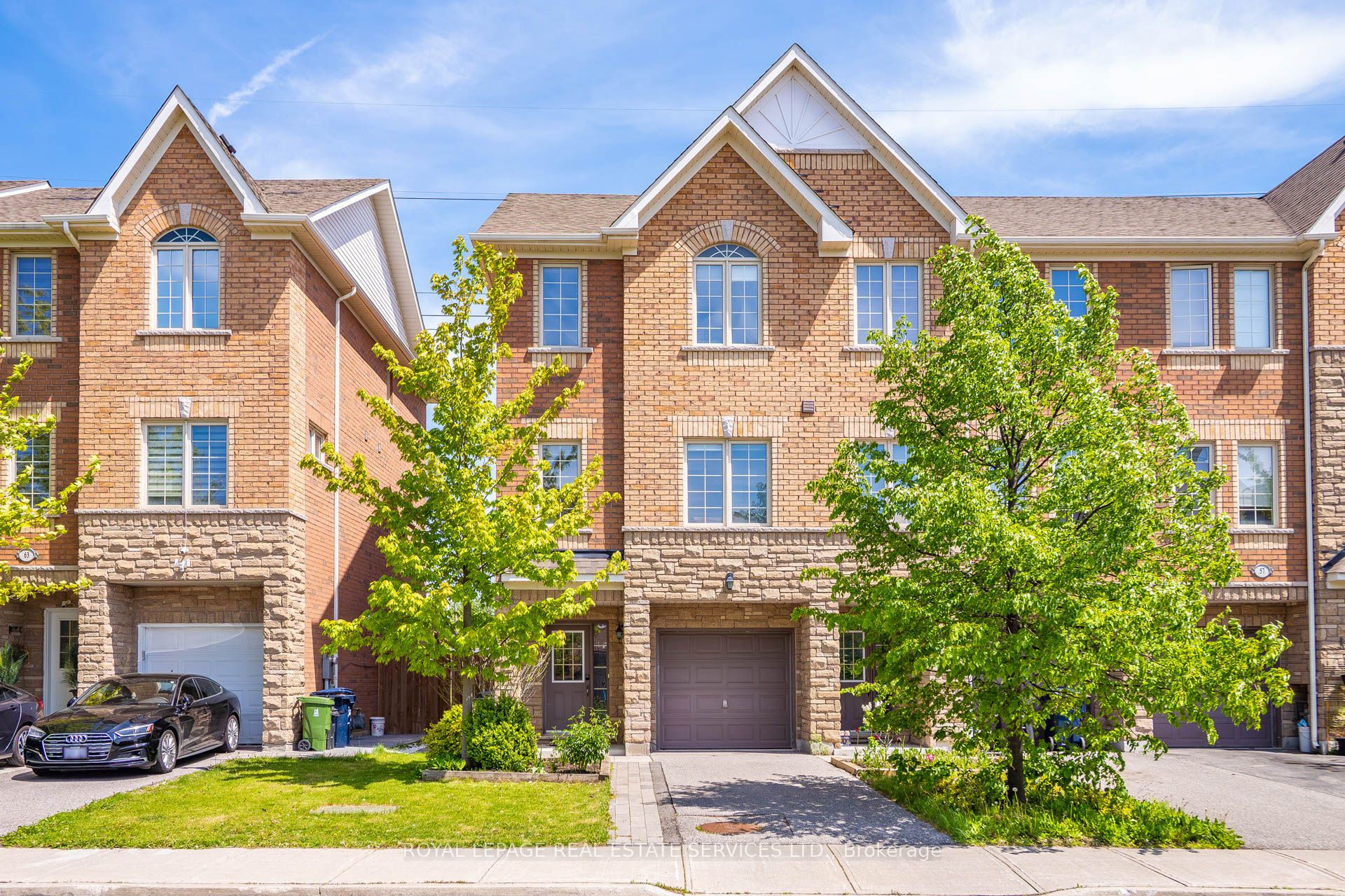 61 Pidgeon Street, Toronto, ON M1L 0C8