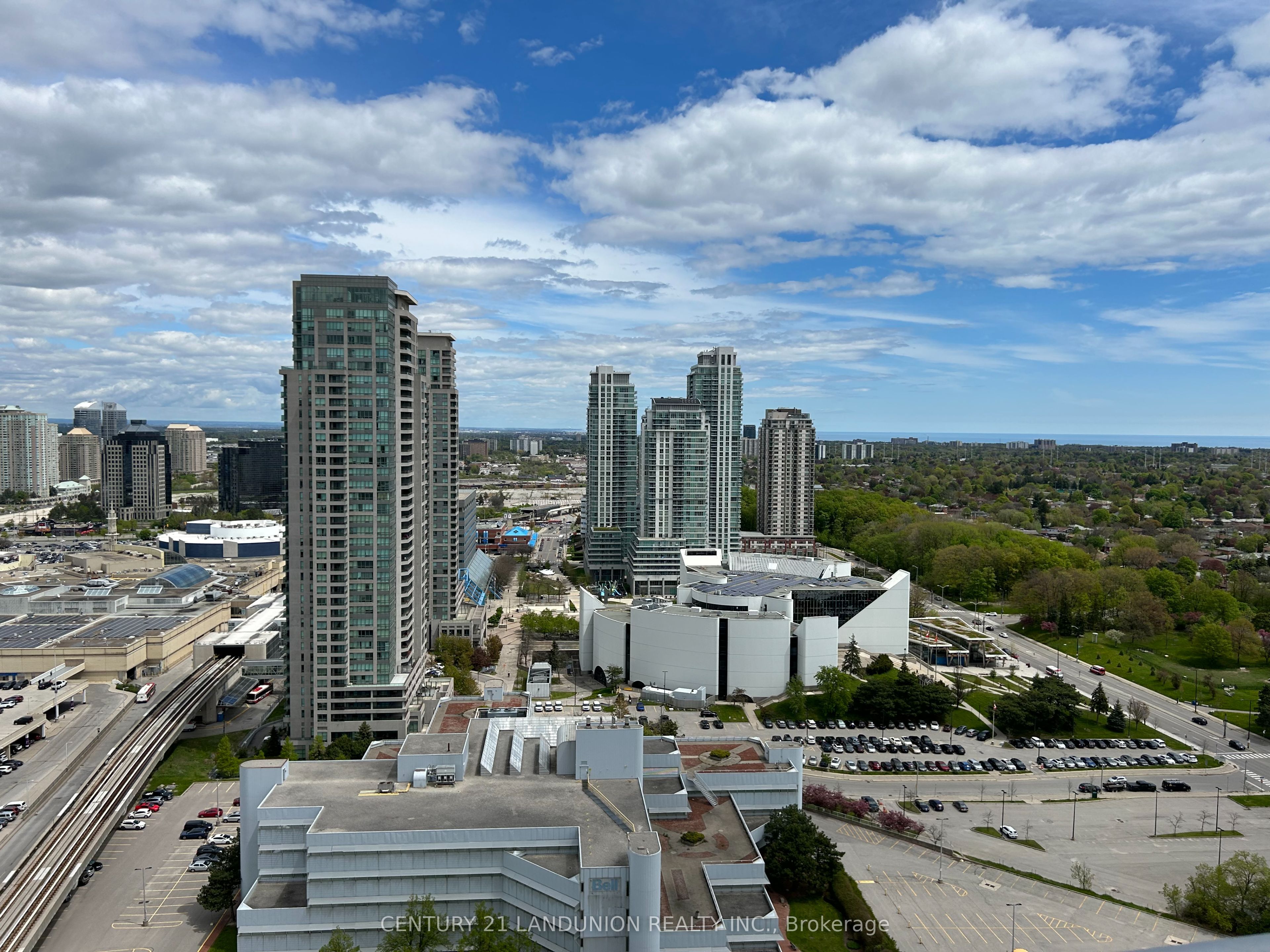 83 Borough Drive 2807, Toronto, ON M1P 5E4 photo 3