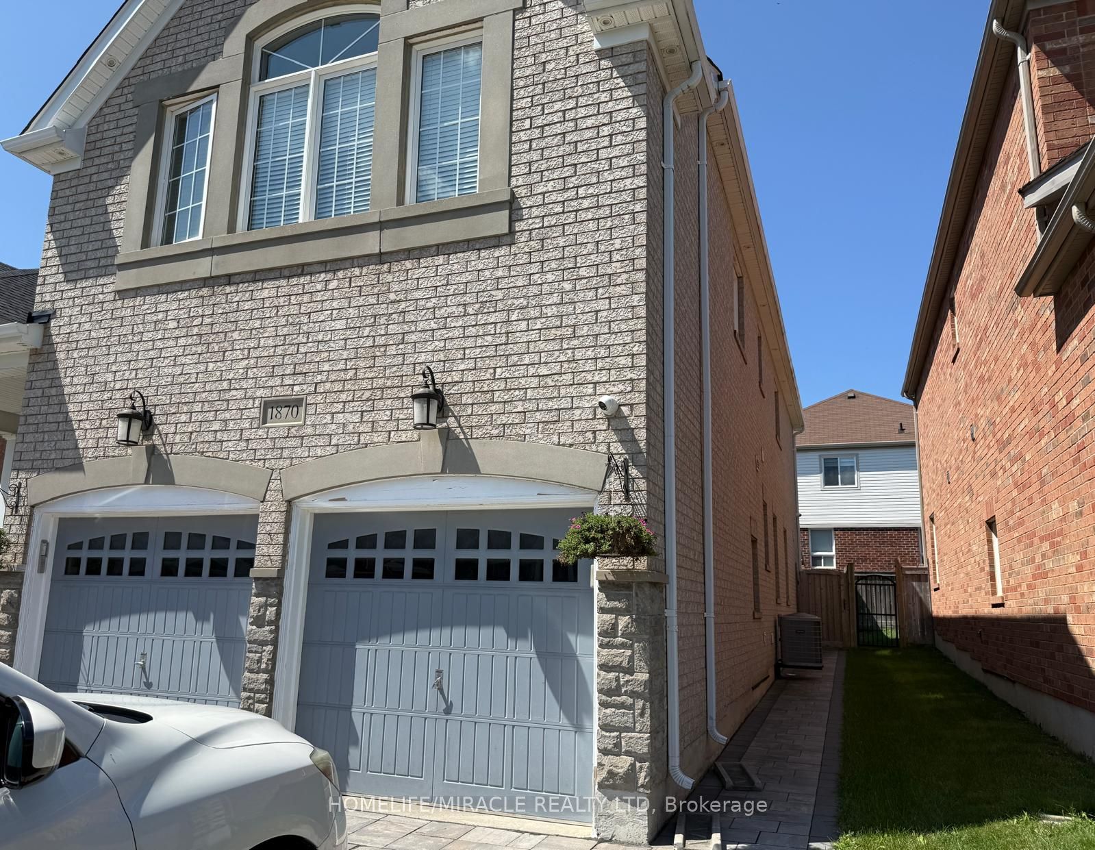 1870 ESTERBROOK Drive Basement, Oshawa, ON L1K 0N4 photo 3