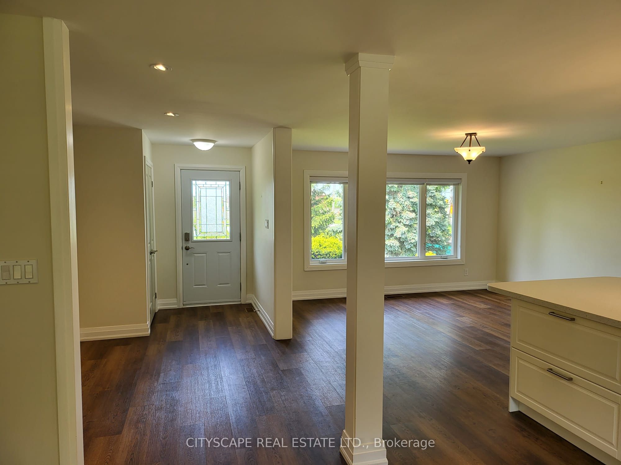 1605 Bowmanville Avenue, Clarington, ON L1C 6N4 photo 4