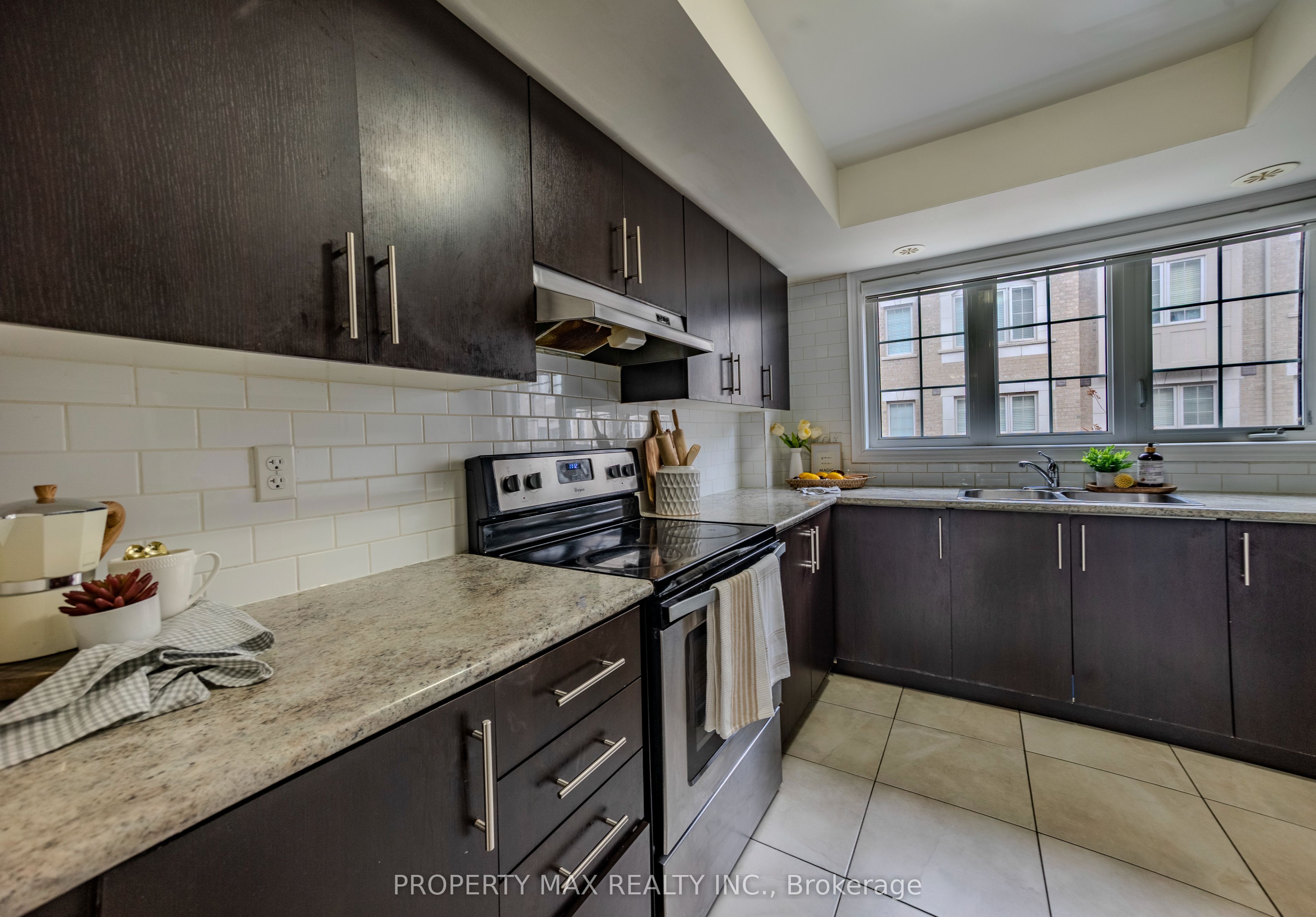 2589 Bromus Path, Oshawa, ON L1L 0K7 photo 4