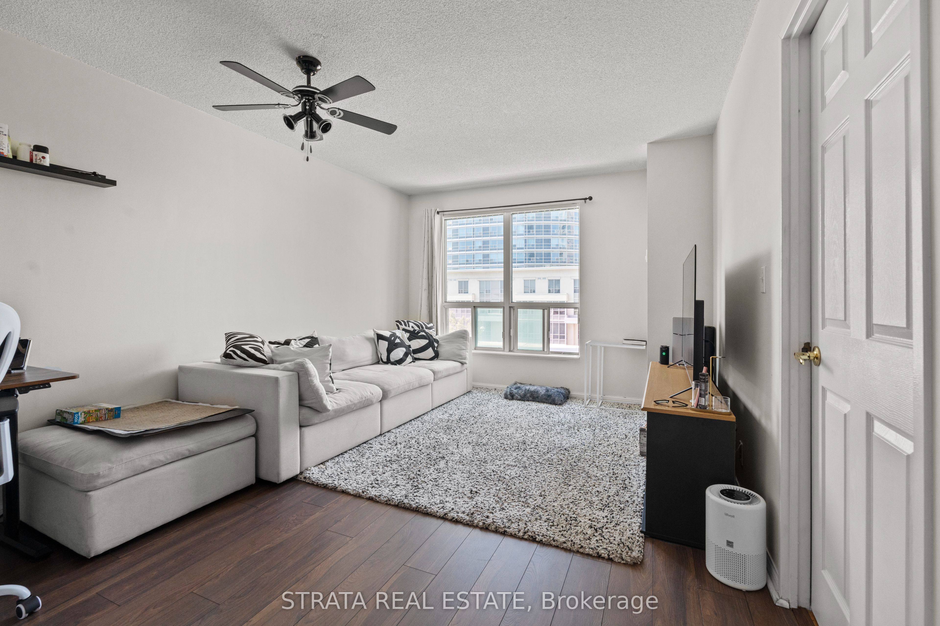 1 Lee Centre Drive 313, Toronto, ON M1H 3J2 photo 3