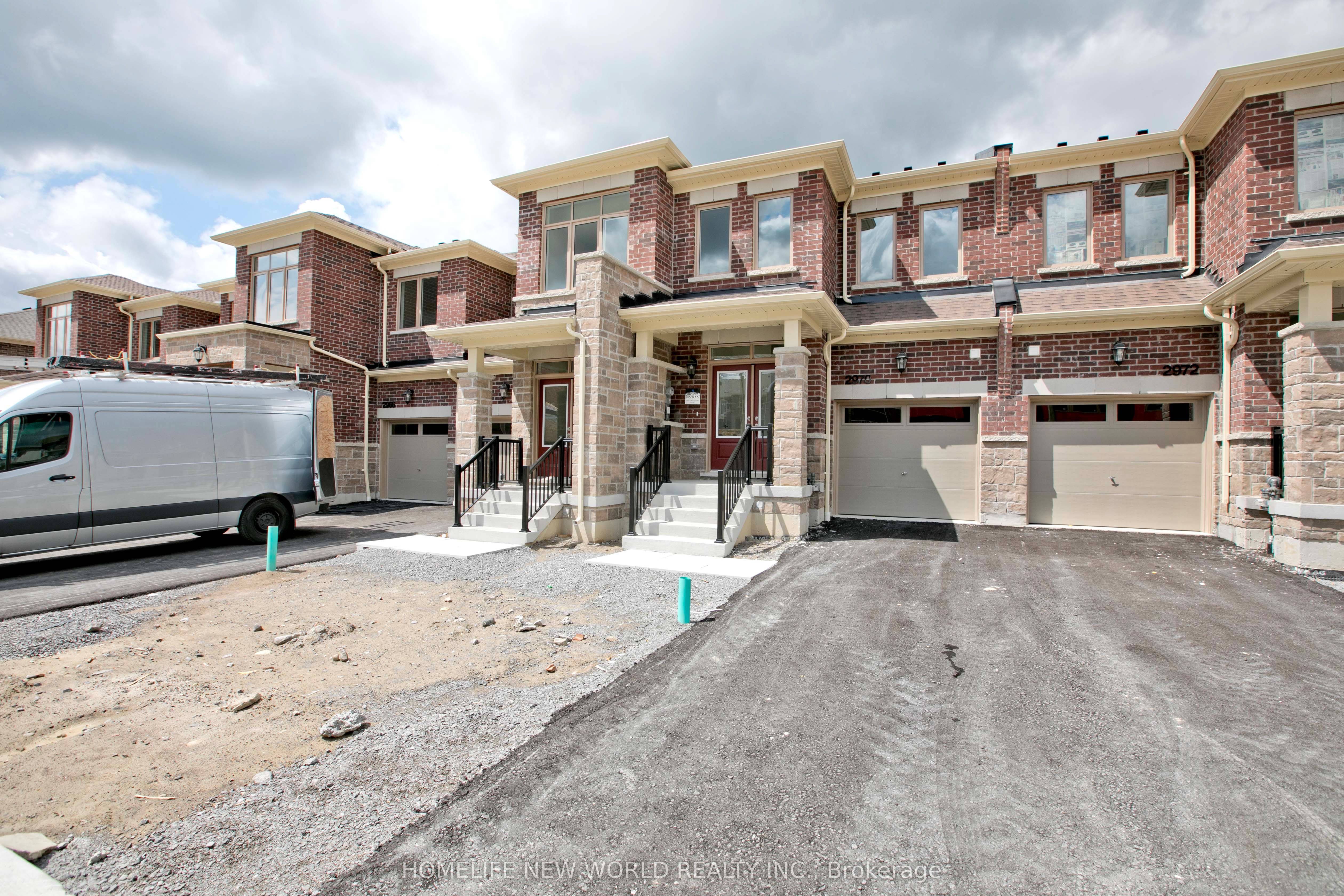 2970 Gatestone Path N/A, Pickering, ON L1X 2R5 photo 3