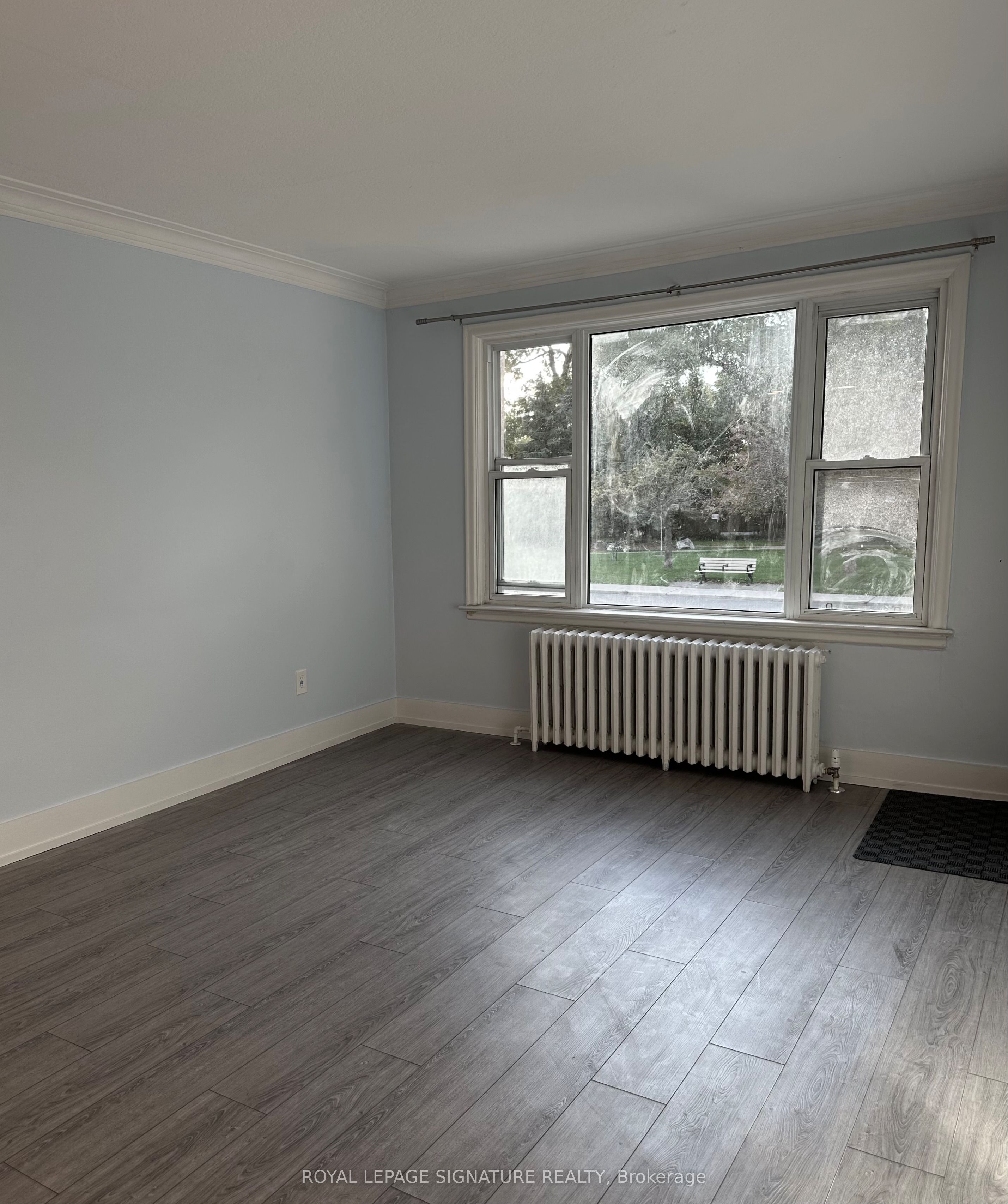 1089 Broadview Avenue 3, Toronto, ON M4K 2S4 photo 3