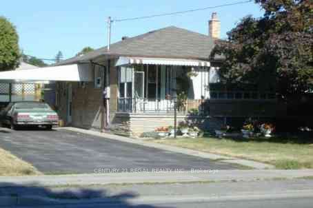 1507 Pharmacy Avenue, Toronto, ON M1R 2J7