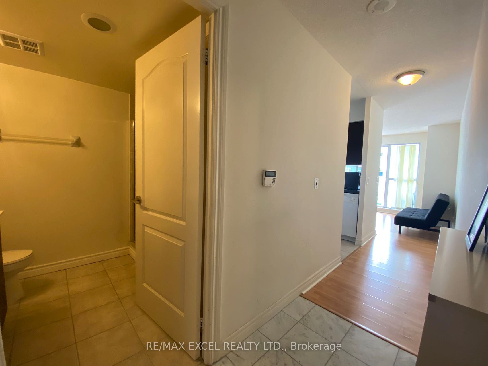 70 Town Centre Court 2807, Toronto, ON M1P 0B2 photo 4