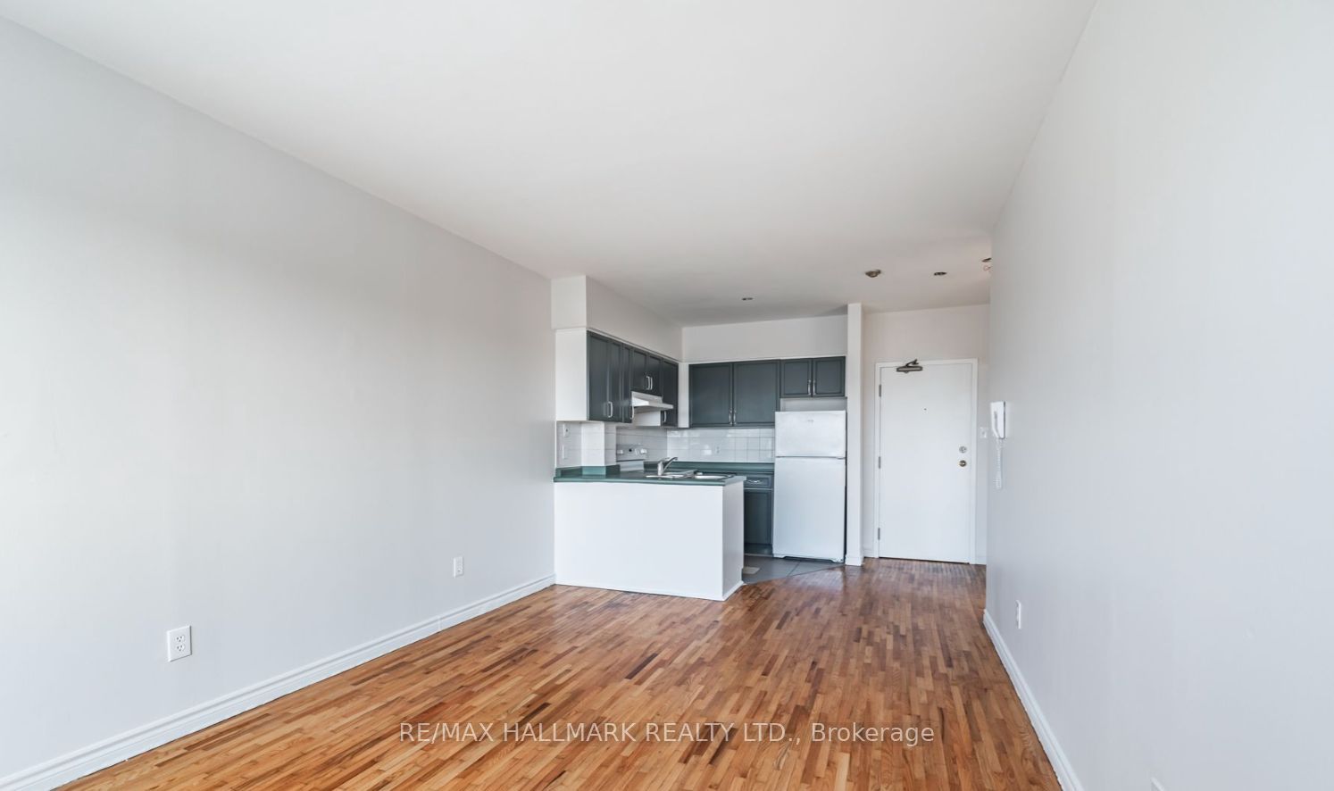 2831 Kingston Road A5, Toronto, ON M1M 1N2 photo 4
