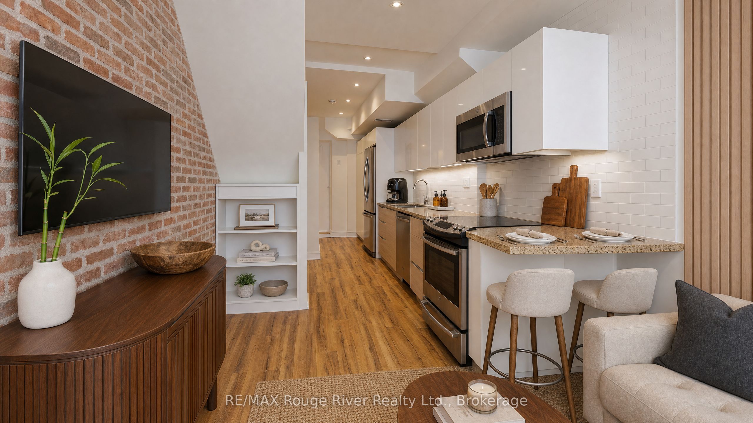 821 Craven Road, Toronto, ON M4L 2Z7 photo 4