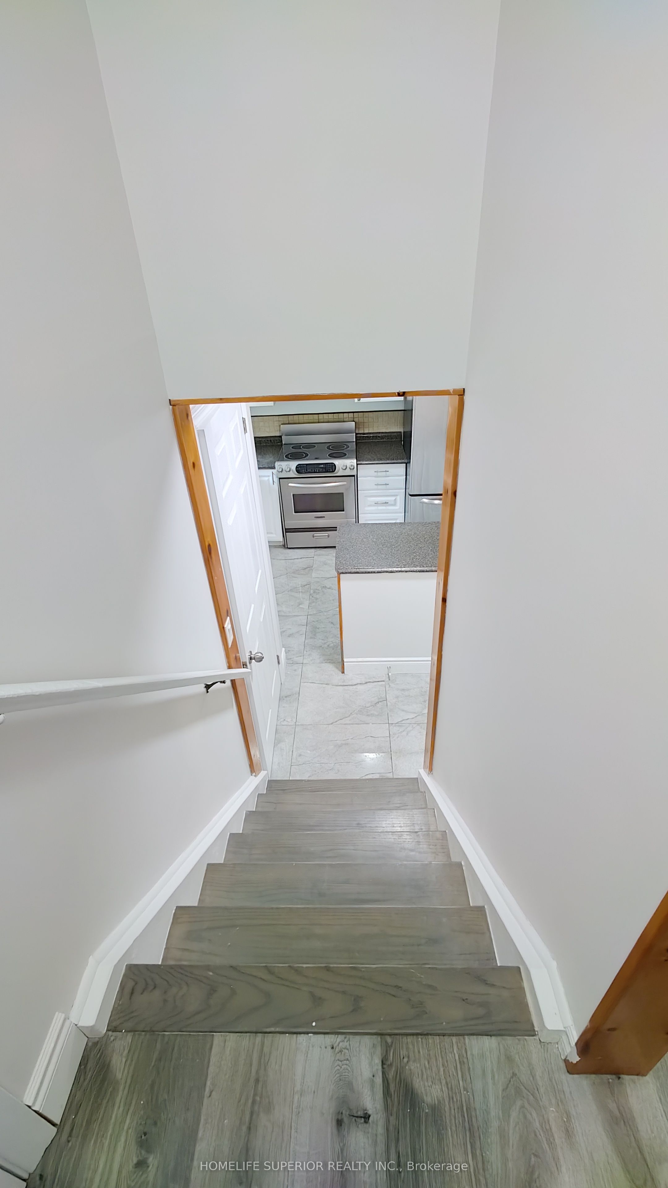 292 Brighton Court Upper, Oshawa, ON L1G 6H6 photo 5