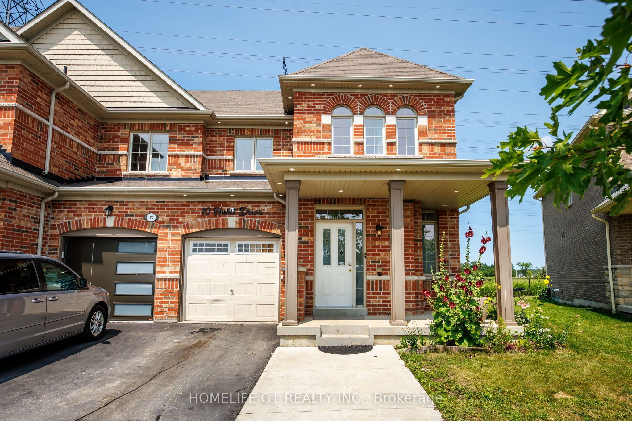10 Hurst Drive, Ajax, ON L1T 0N8 photo 2