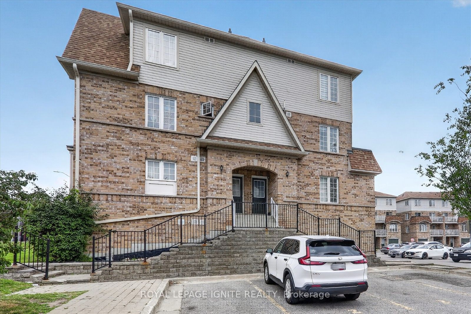 200 Mclevin Avenue 90, Toronto, ON M1B 6C8 photo 3