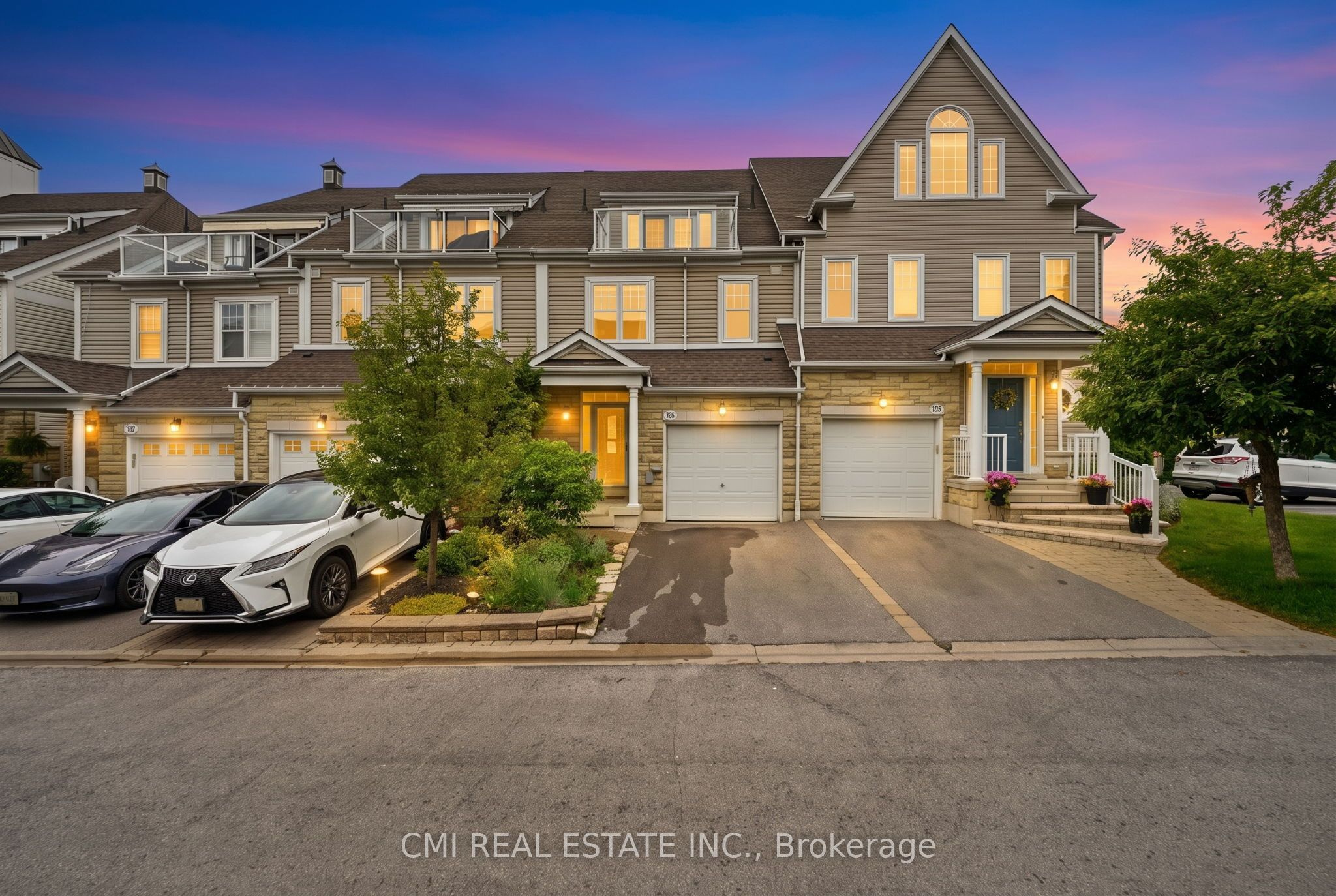 1295 Wharf Street 21, Pickering, ON L1W 1A2