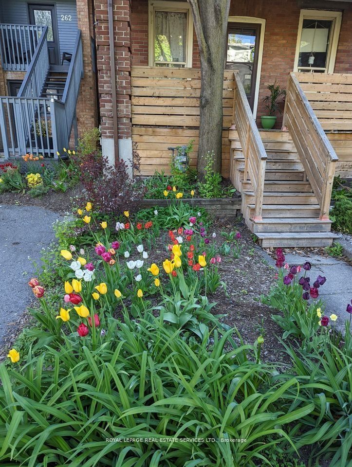 264A Hastings Avenue Main, Toronto, ON M4L 2M1 photo 5