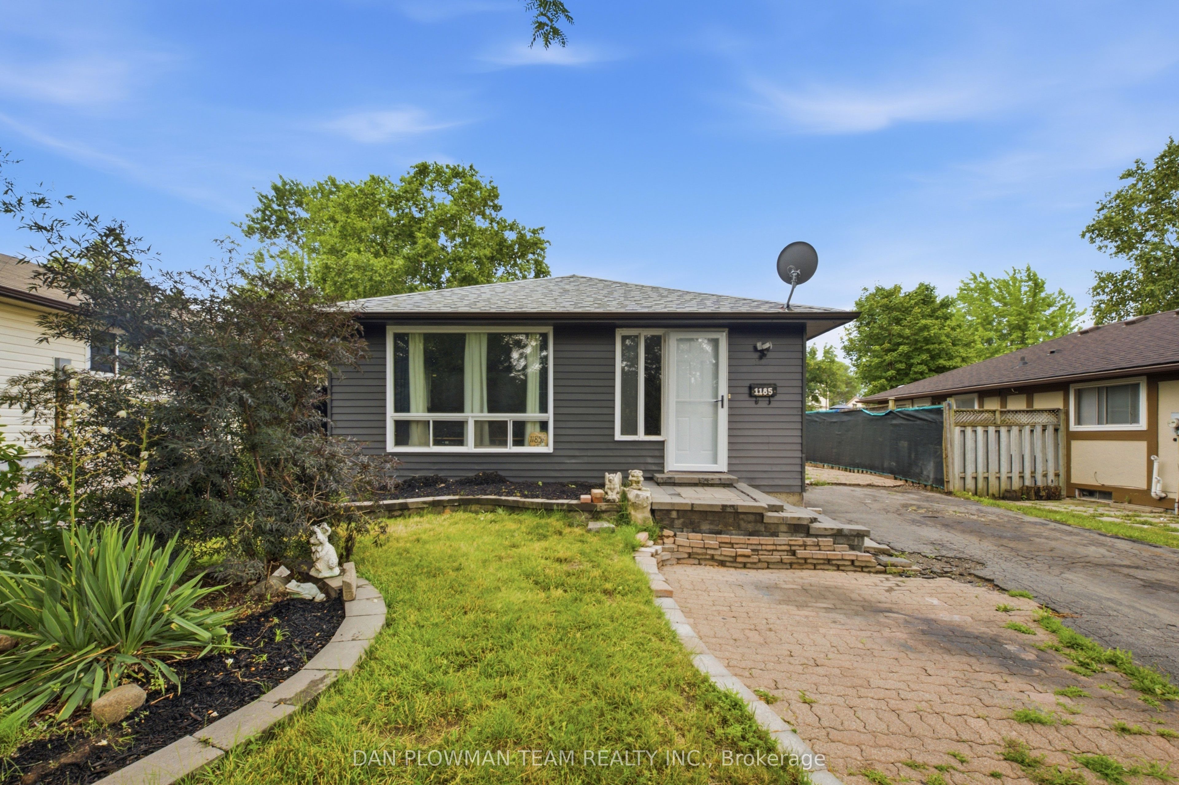1185 Norman Court, Oshawa, ON L1H 7X2