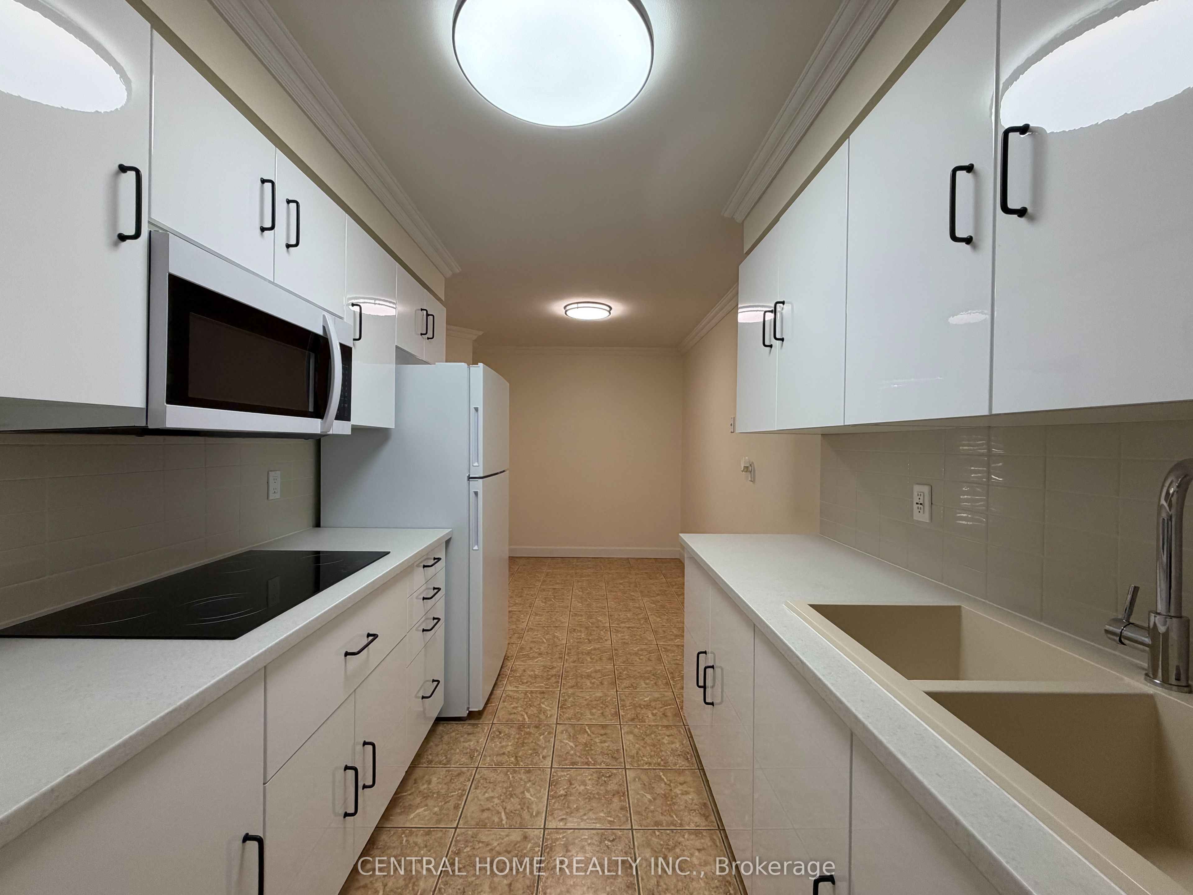 39 Pioneer Pathway, Toronto, ON M1B 3S3 photo 4