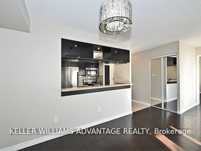 3 Greystone Walk Drive 1423, Toronto, ON M1K 5J4 photo 4