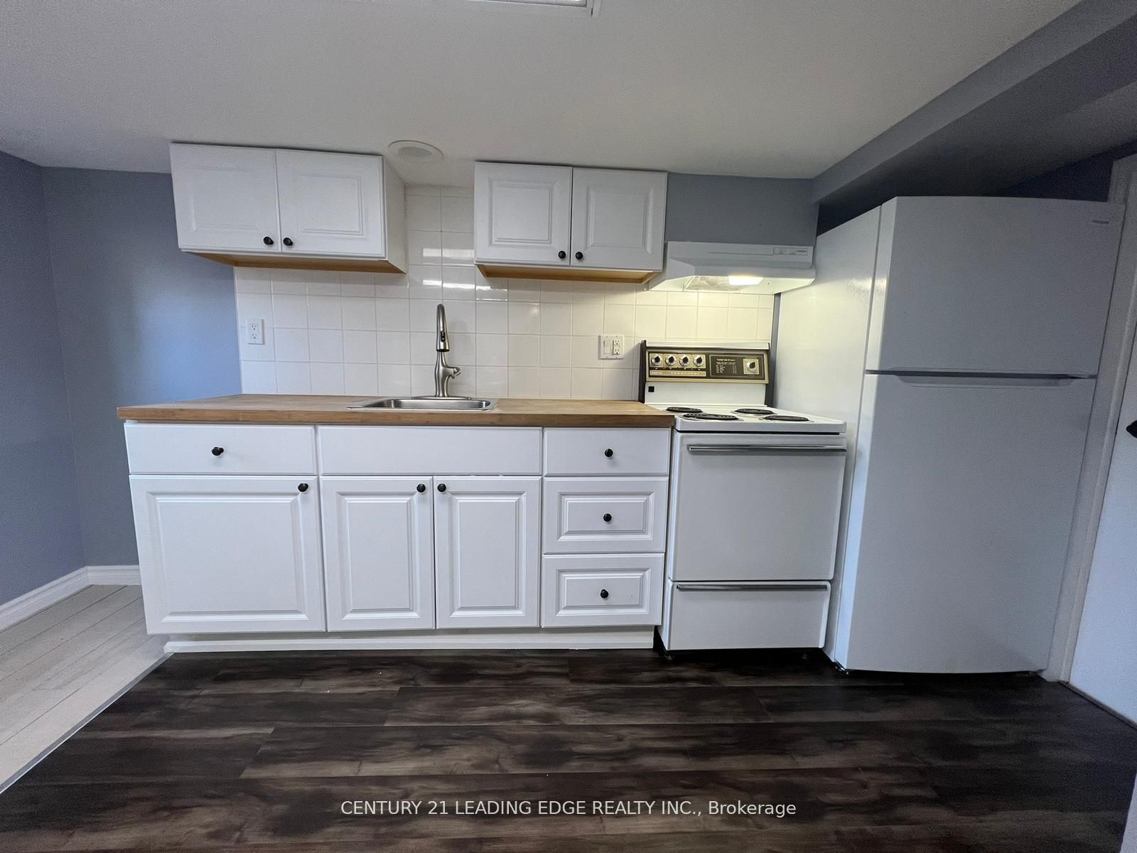 497 King Street E, Oshawa, ON L1H 1E9