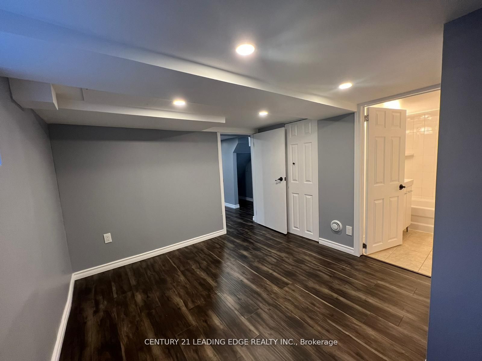 497 King Street E, Oshawa, ON L1H 1E9 photo 5