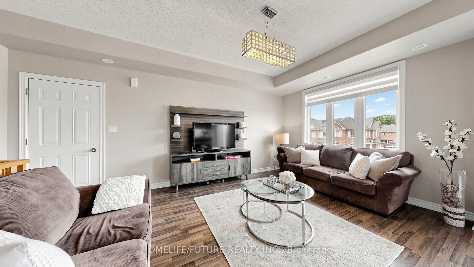 2736 William Jackson Drive, Pickering, ON L1X 0E6 photo 4