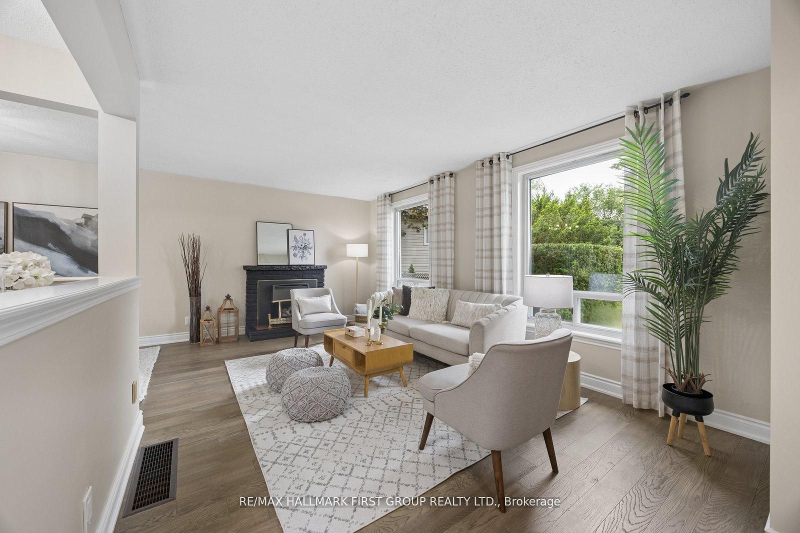 861 Boxworth Place, Pickering, ON L1W 2K9 photo 3