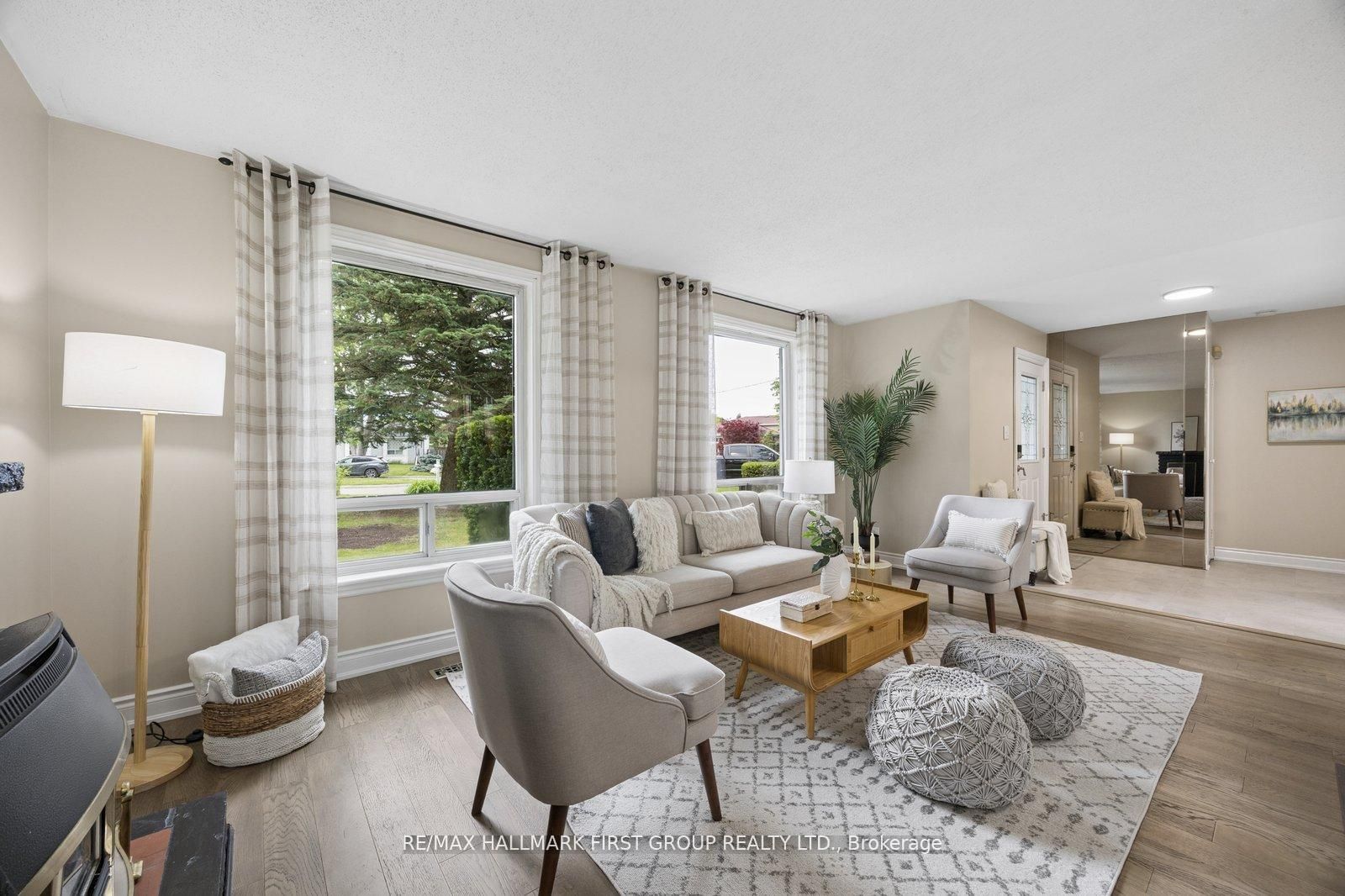 861 Boxworth Place, Pickering, ON L1W 2K9 photo 4