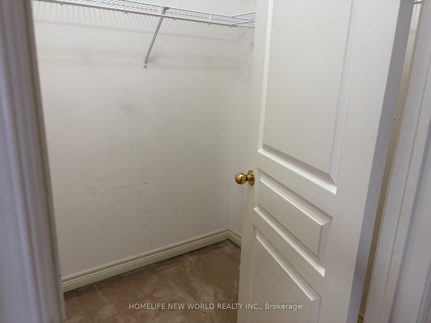 72 Keywood Street, Ajax, ON L1Z 2E4 photo 5