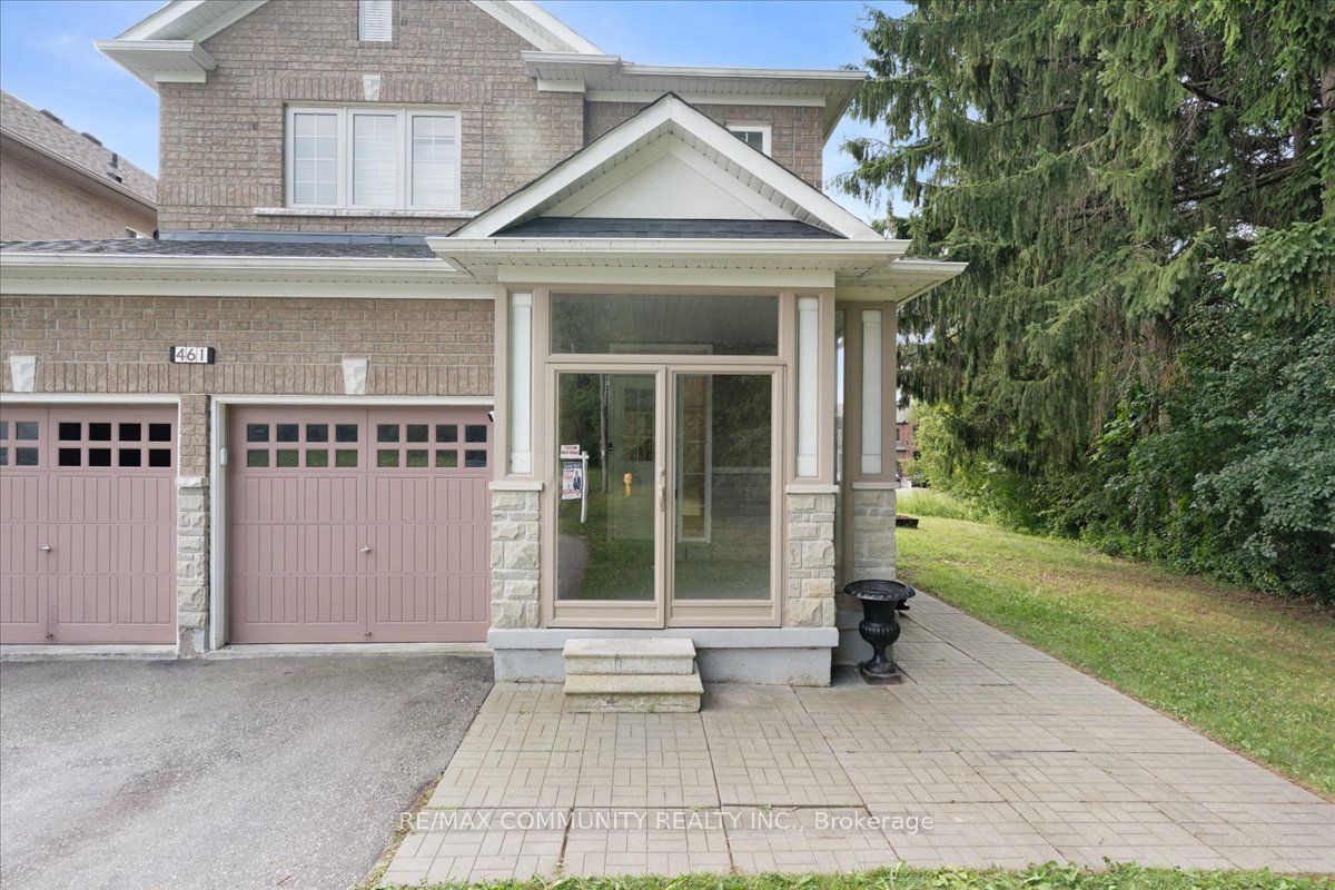 461 Rougewalk Drive, Pickering, ON L1X 0A1 photo 3