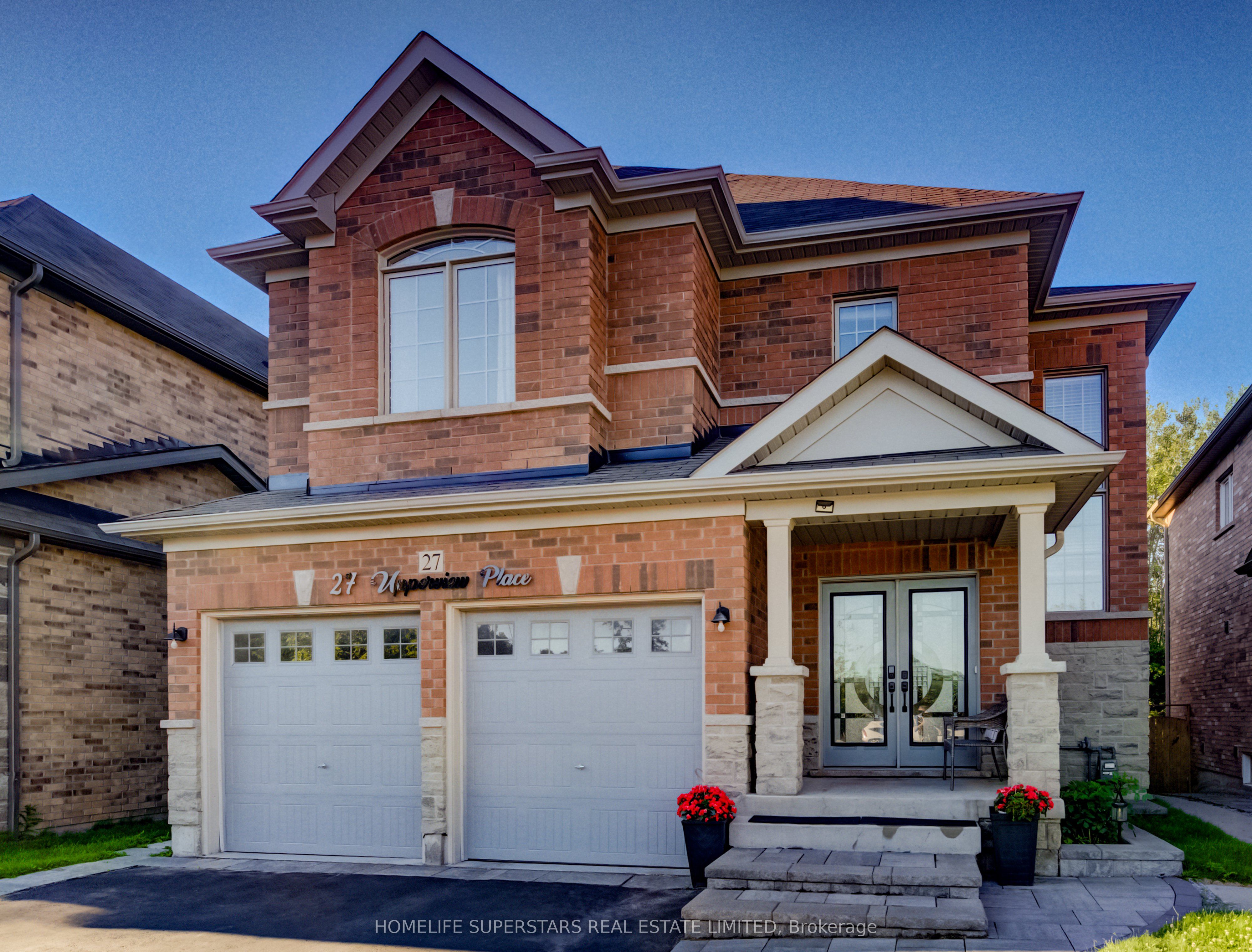 27 Upperview Place, Whitby, ON L1R 0N4