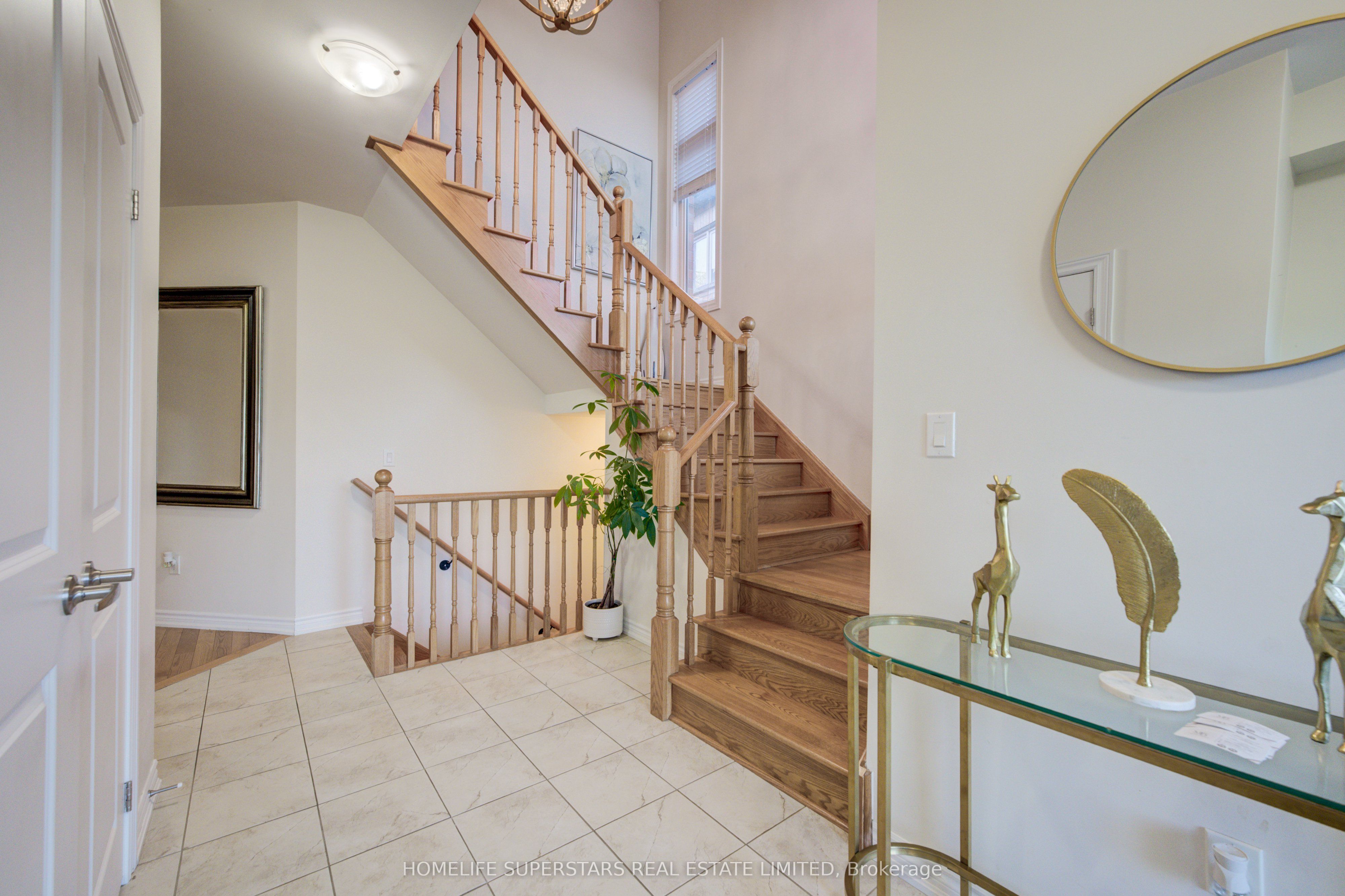 27 Upperview Place, Whitby, ON L1R 0N4 photo 5