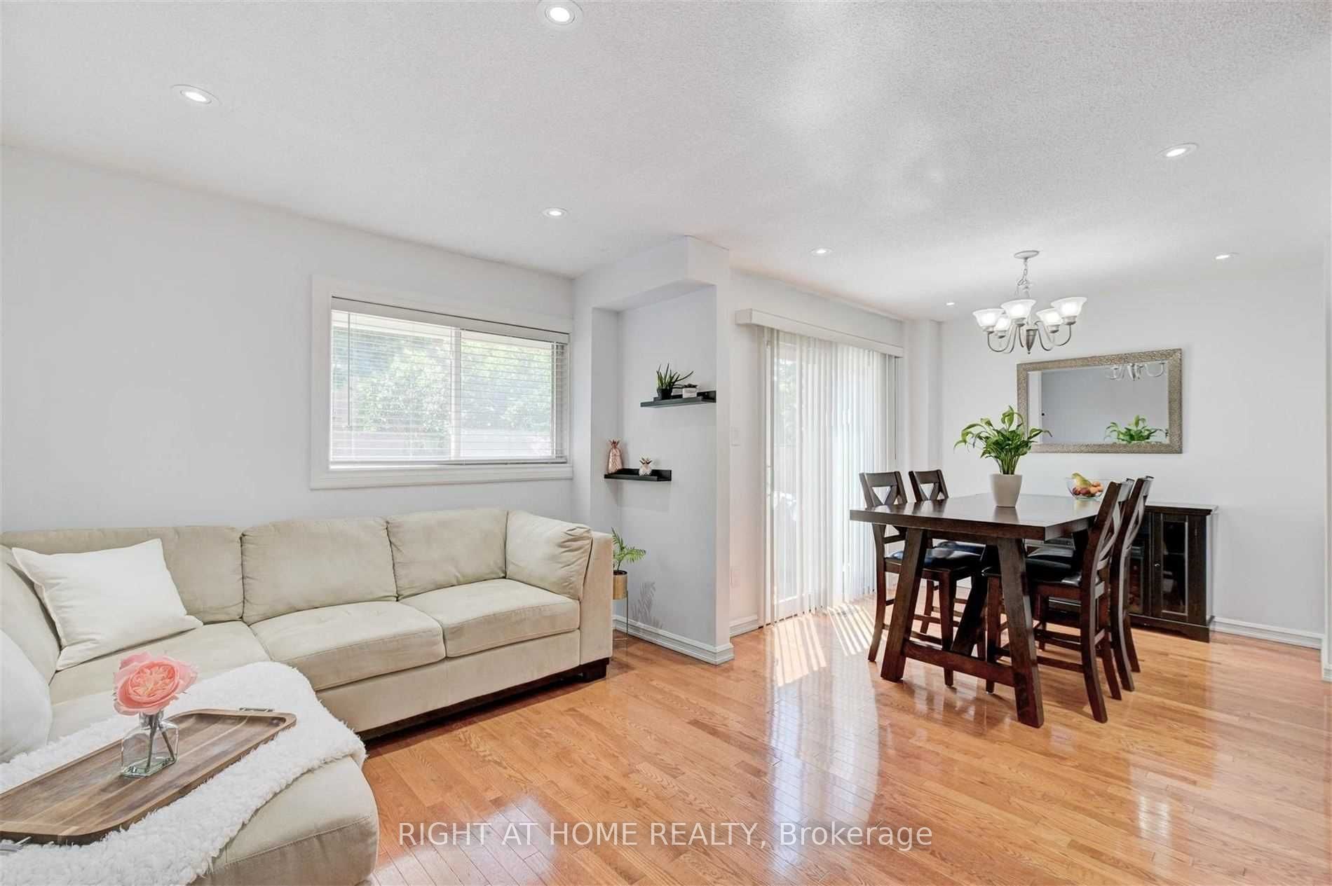 121 Radford Drive, Ajax, ON L1T 2C3 photo 5