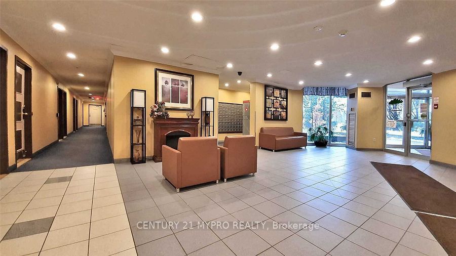 3050 Ellesmere Road 915, Toronto, ON M1E 5E6 photo 3
