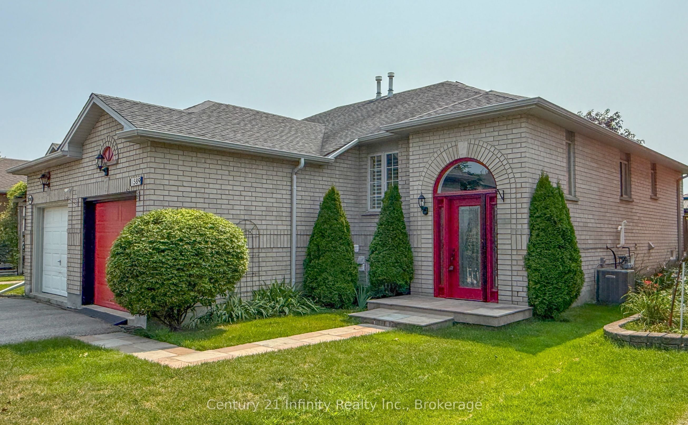 1589 Fieldgate Drive, Oshawa, ON L1K 2L4 photo 3