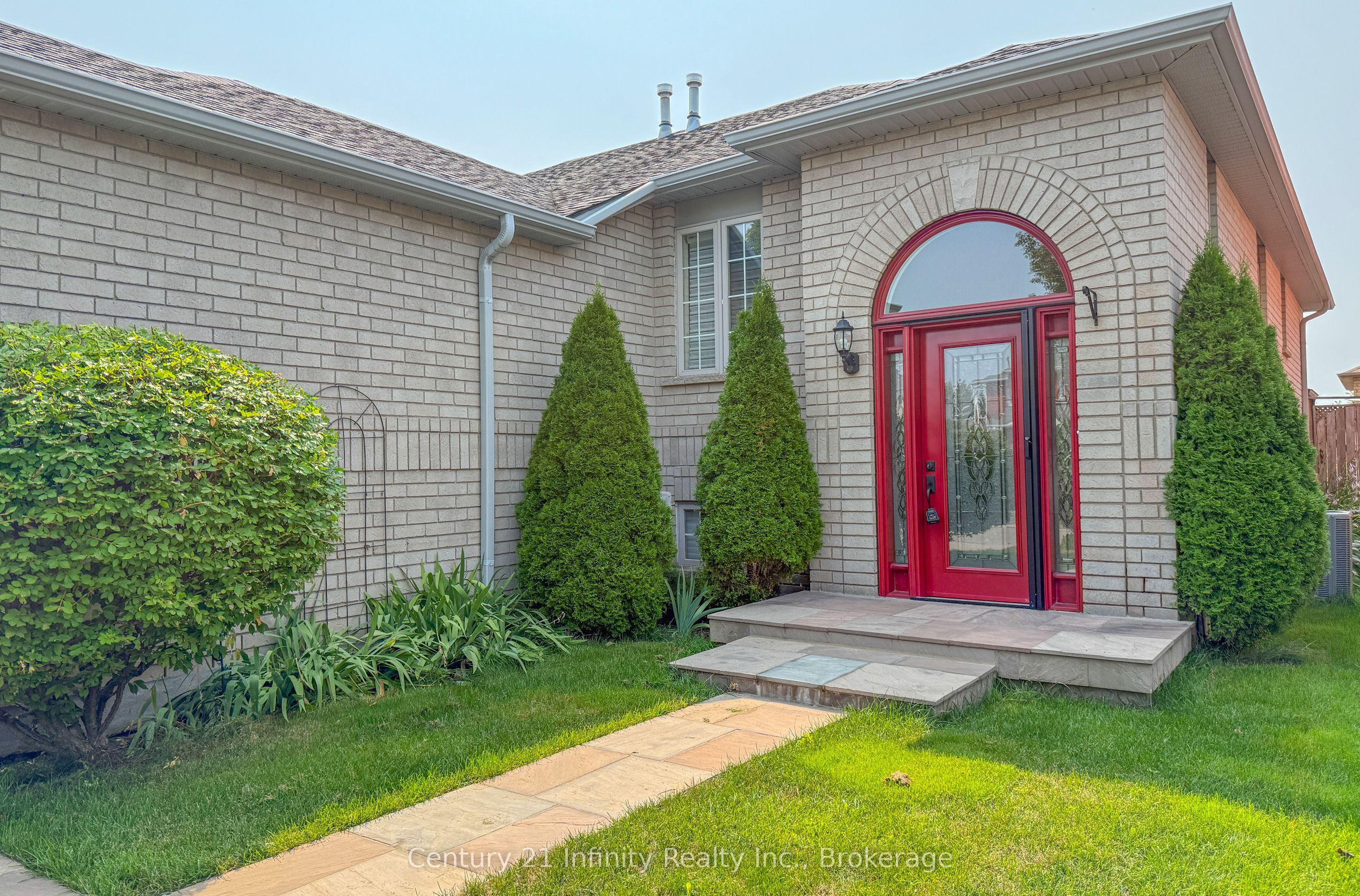 1589 Fieldgate Drive, Oshawa, ON L1K 2L4 photo 4