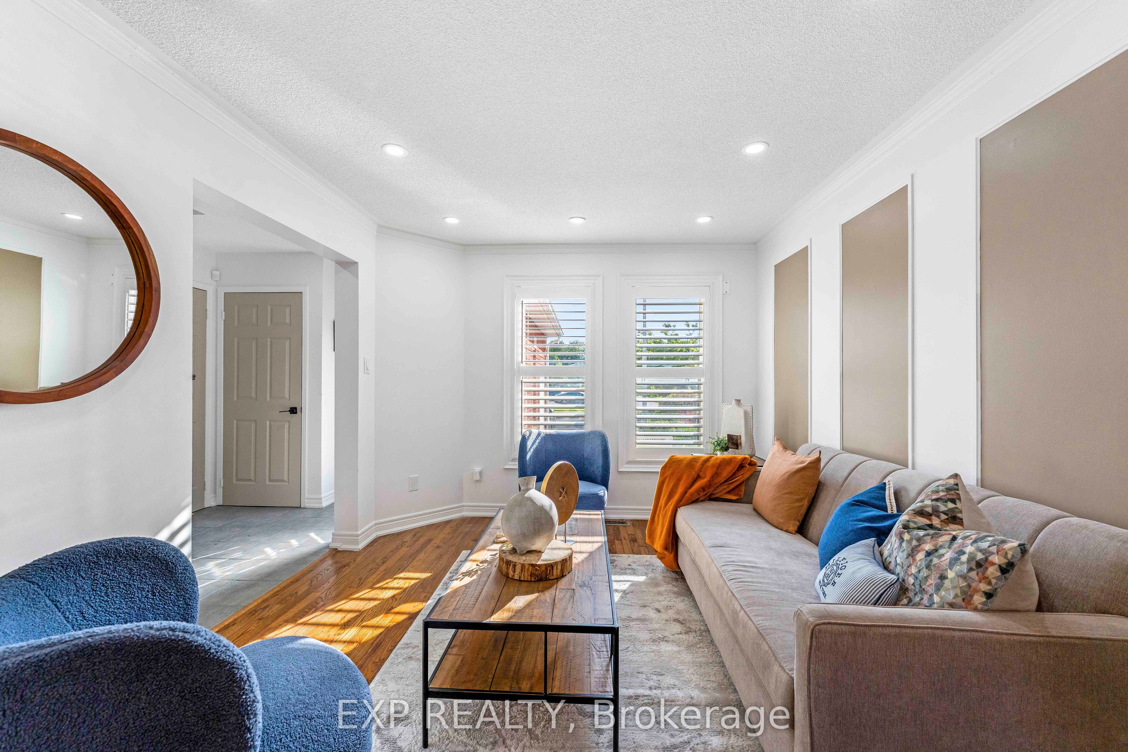 42 Fieldnest Crescent, Whitby, ON L1R 1Z6 photo 5