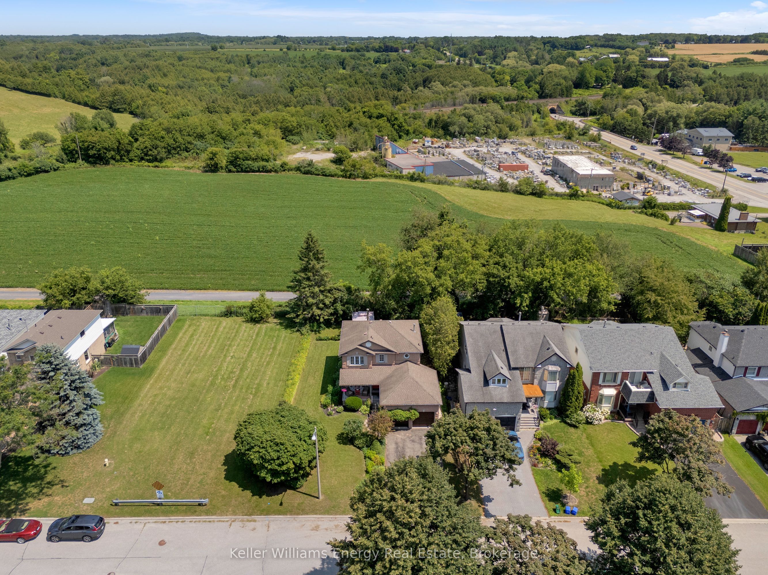 276 Andrew Street, Clarington, ON L1B 1K3 photo 3