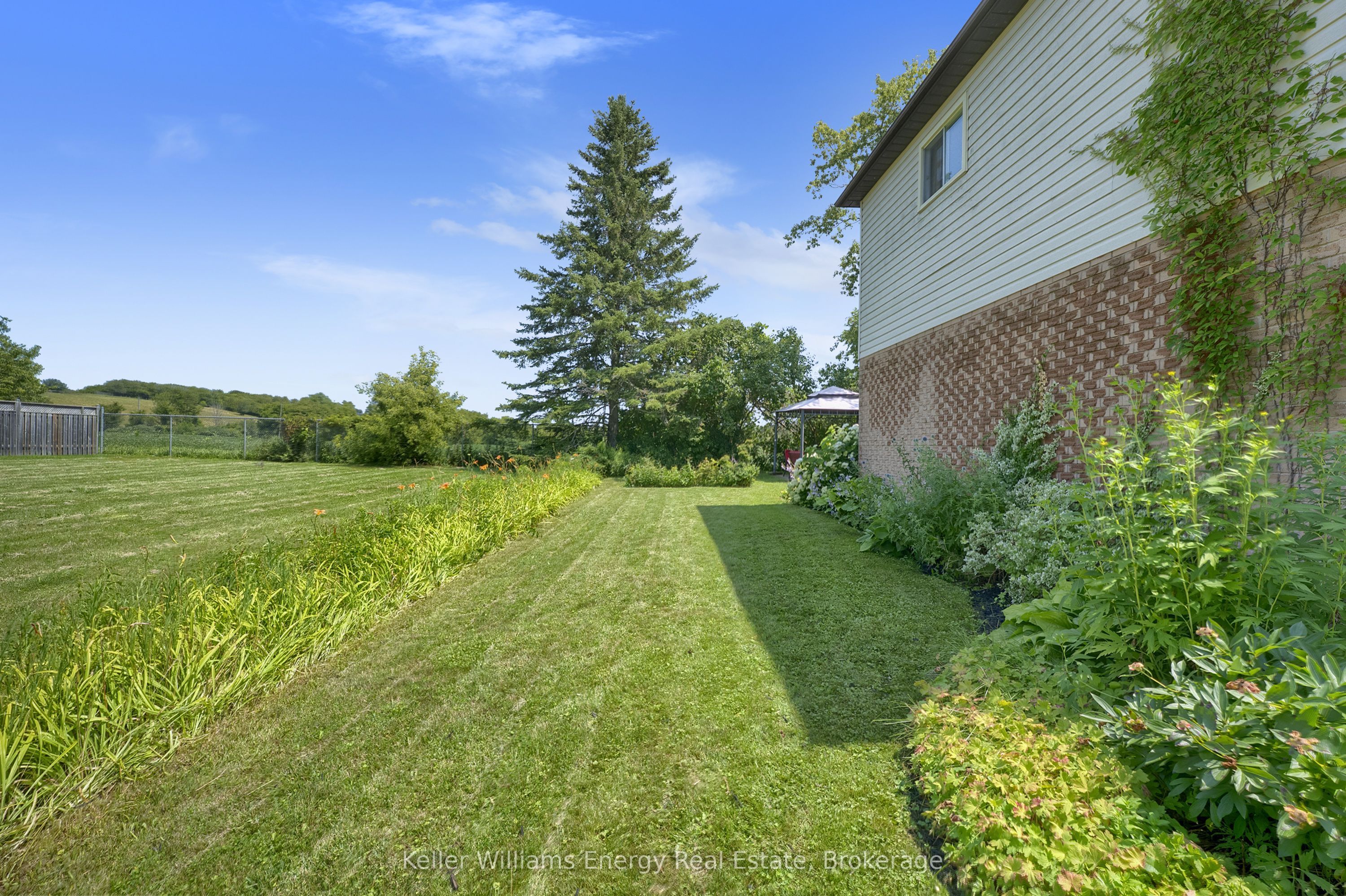 276 Andrew Street, Clarington, ON L1B 1K3 photo 5