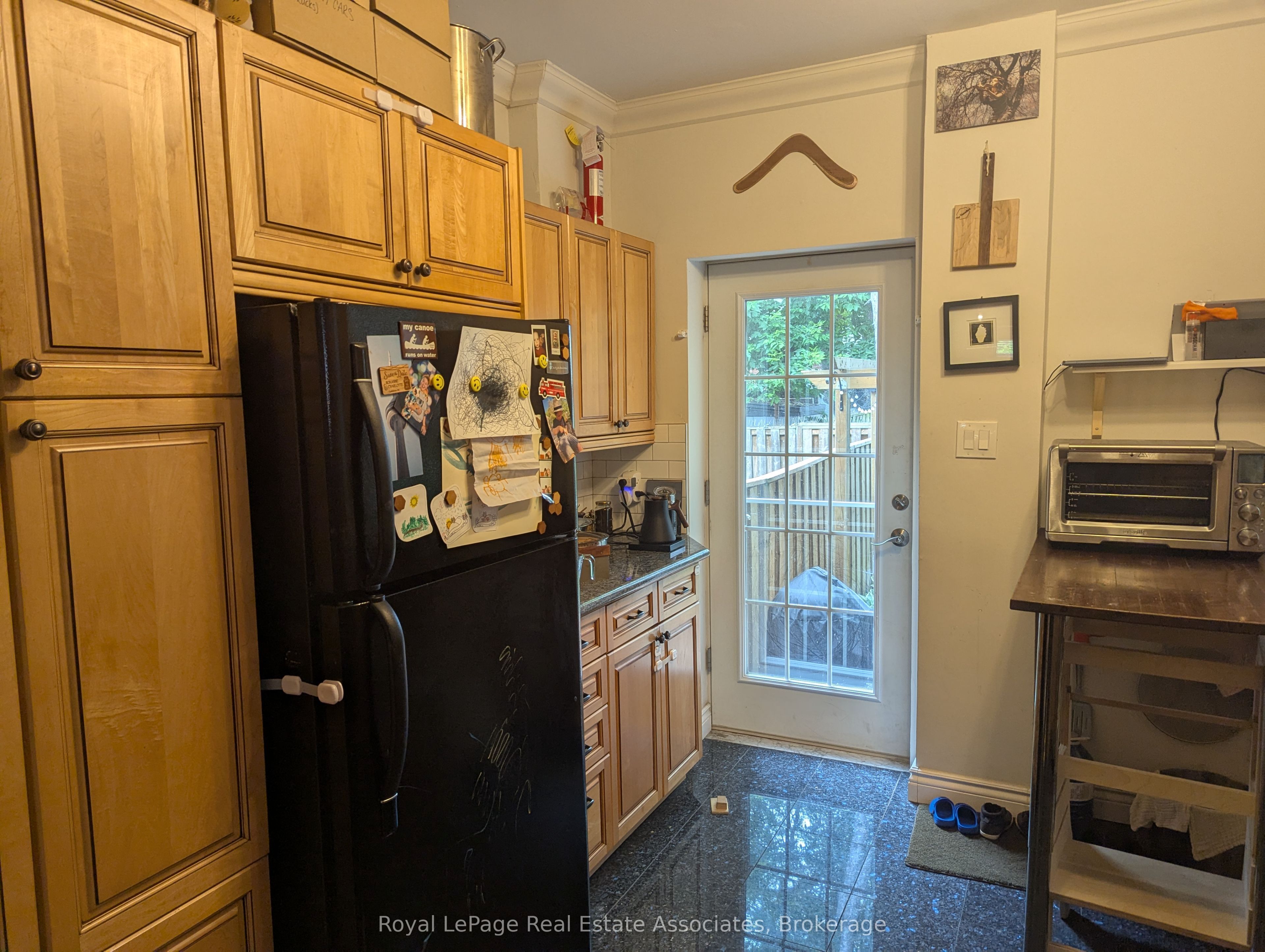 52 Ashdale Avenue Mn&2nd, Toronto, ON M4L 2Y7 photo 4