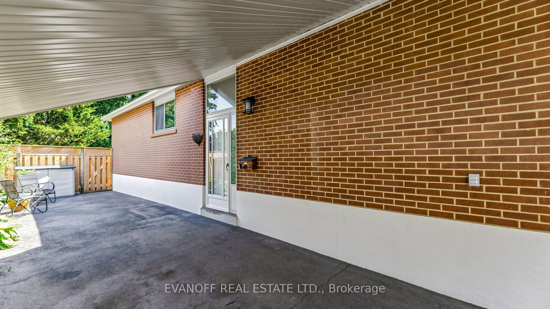 23 Earswick Drive, Toronto, ON M1E 1C7 photo 3
