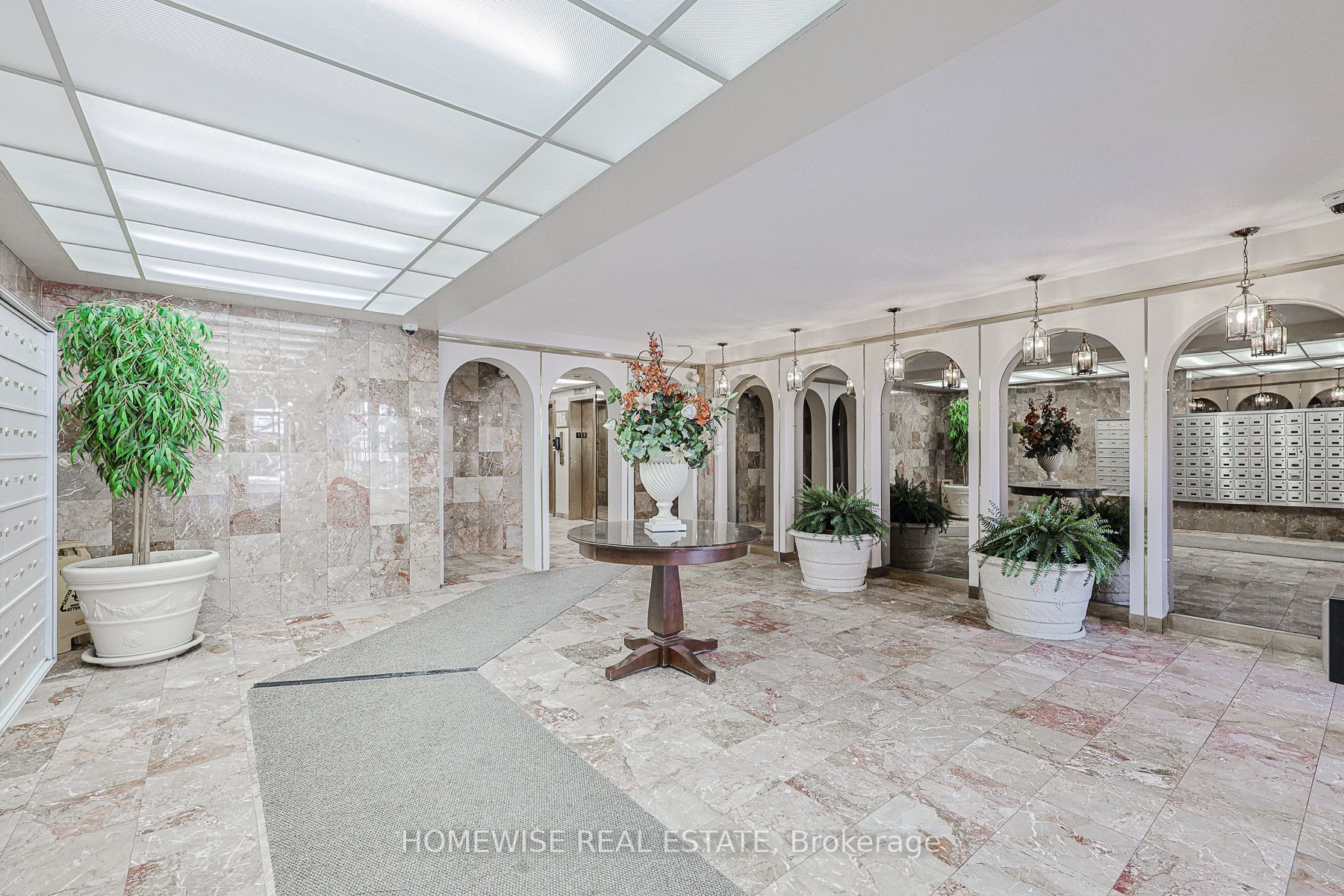 485 Kingston Road 105, Toronto, ON M4L 1V6 photo 4