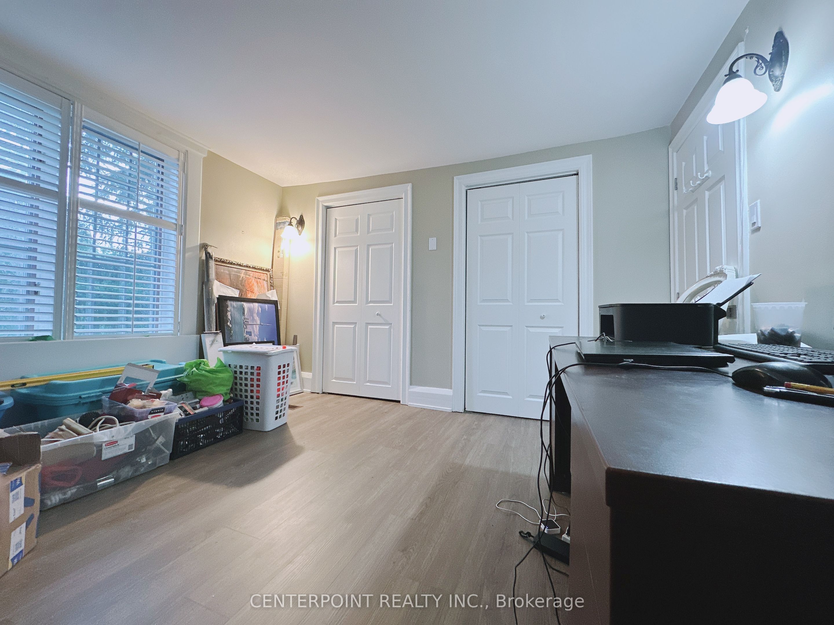 555 Military Trail Apt 1, Toronto, ON M1E 4S7 photo 3