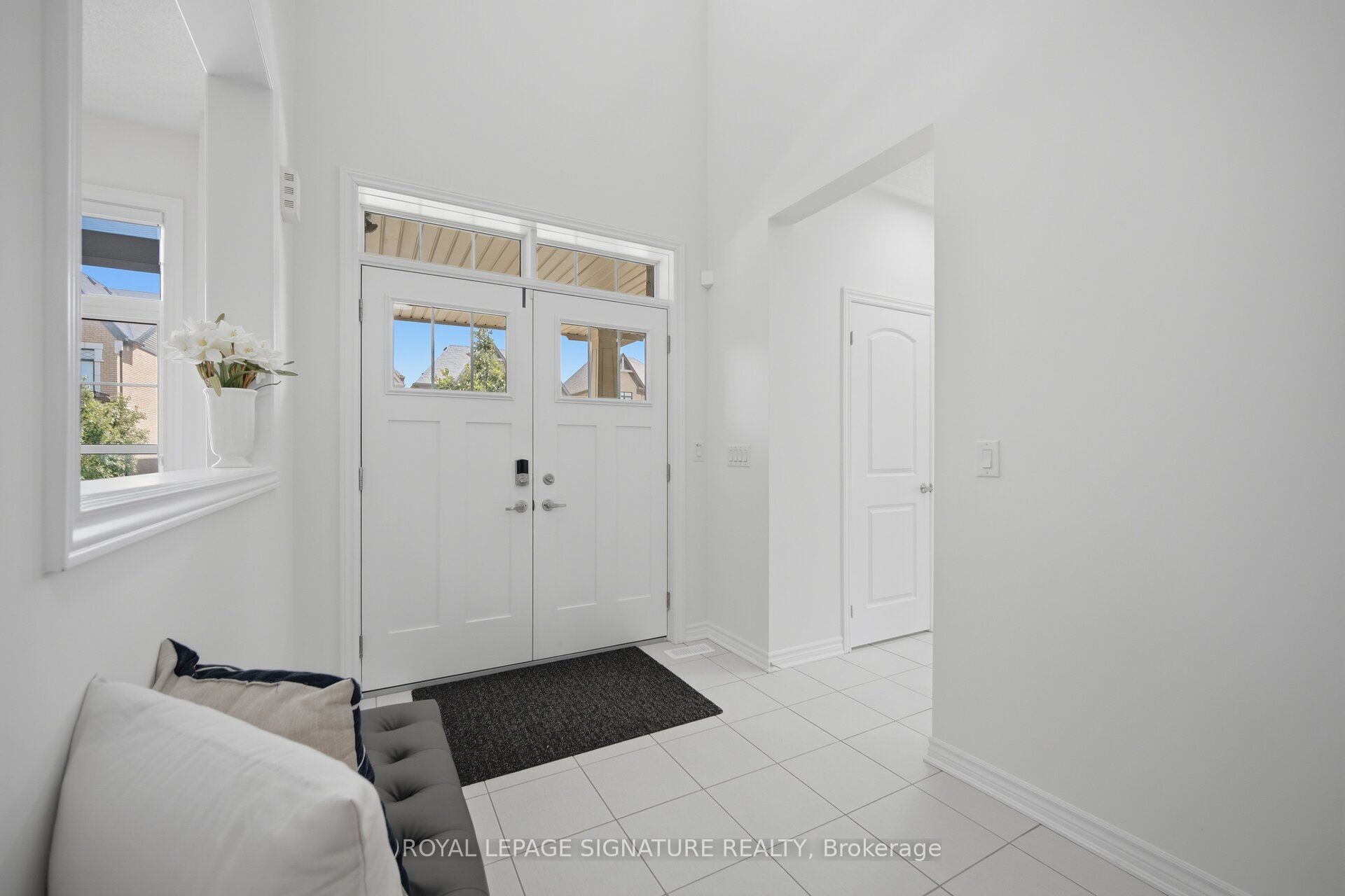 60 Lofthouse Drive, Whitby, ON L1R 1W5 photo 4
