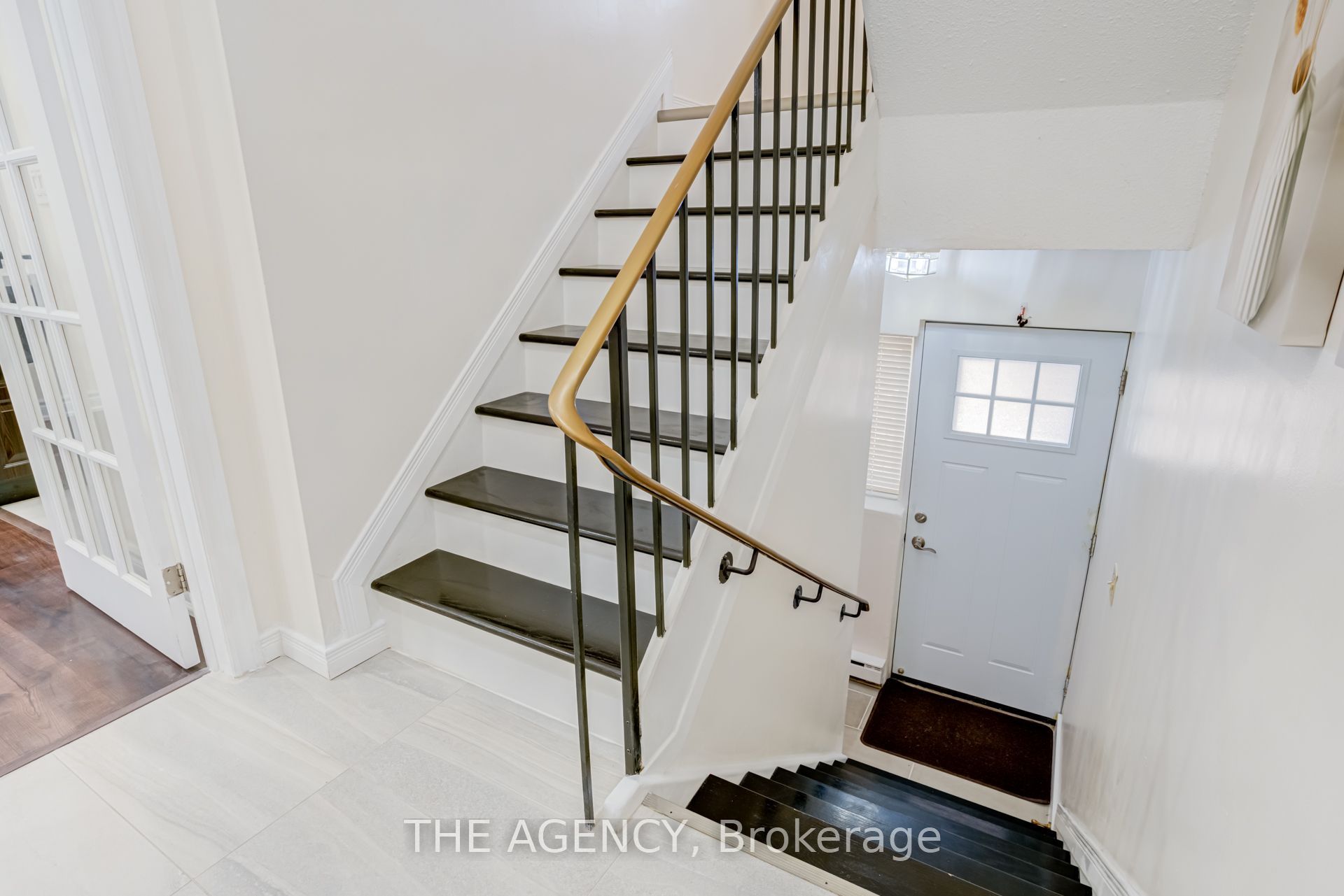 50 Scarborough Golf Club Road 122, Toronto, ON M1M 3T5 photo 3