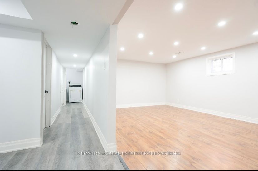 258 Quetico Avenue Basement, Oshawa, ON L1J 1G2 photo 4