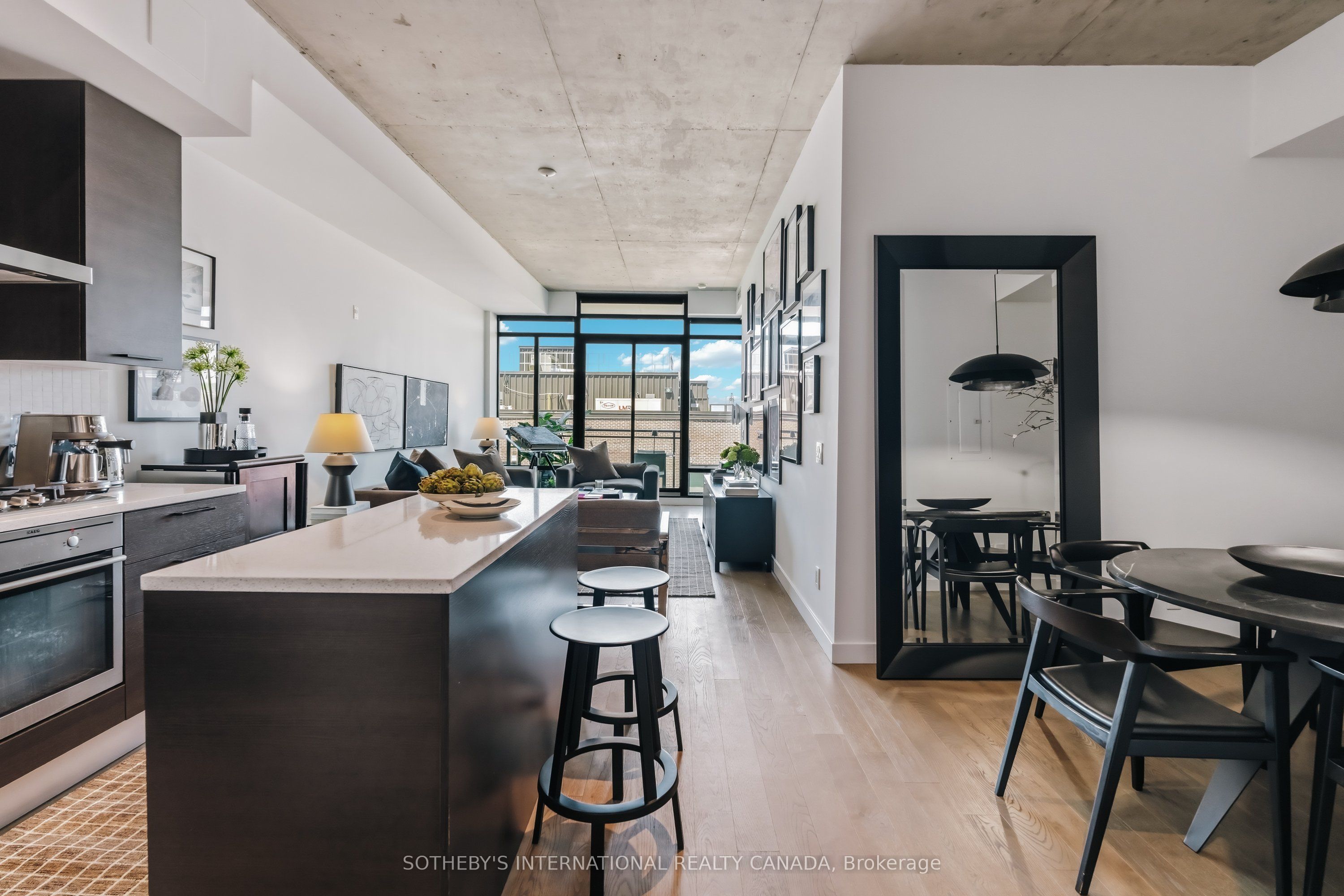 90 Broadview Avenue 629, Toronto, ON M4M 0A7 photo 4
