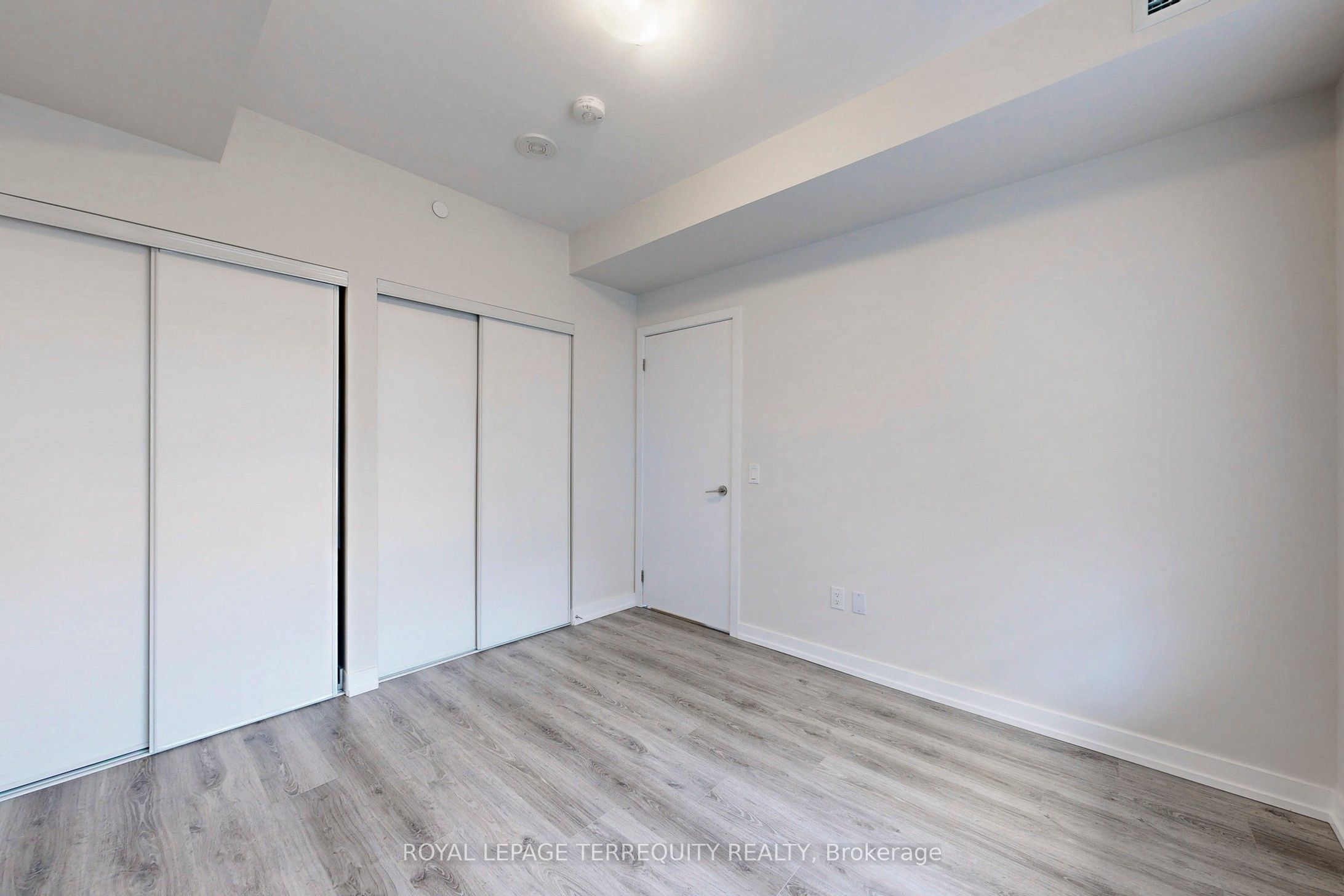 1480 Bayly Street 408, Pickering, ON L1W 0C2 photo 3