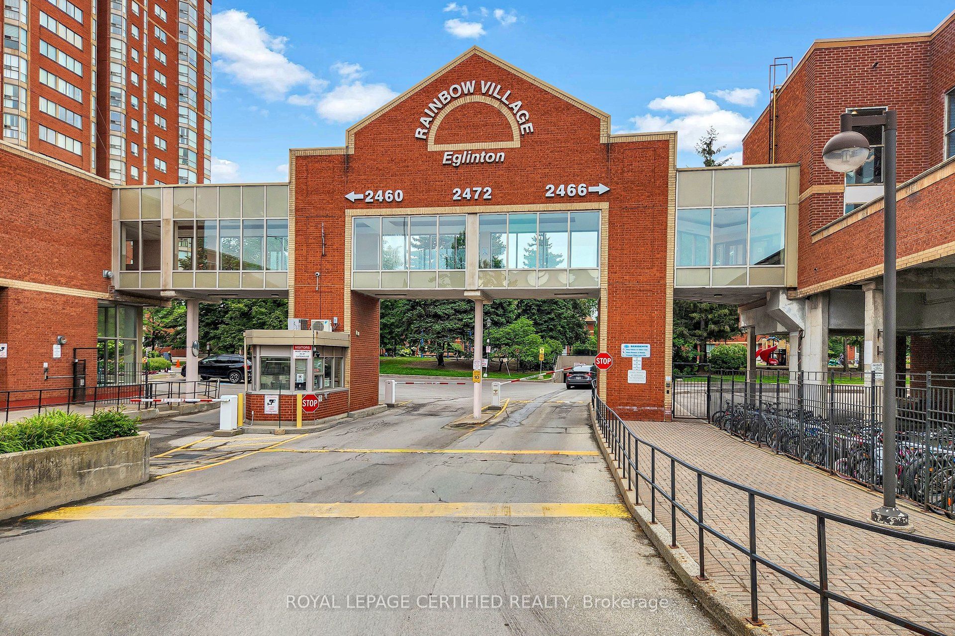 2460 Eglinton Avenue E 201, Toronto, ON M1K 5J7 photo 2