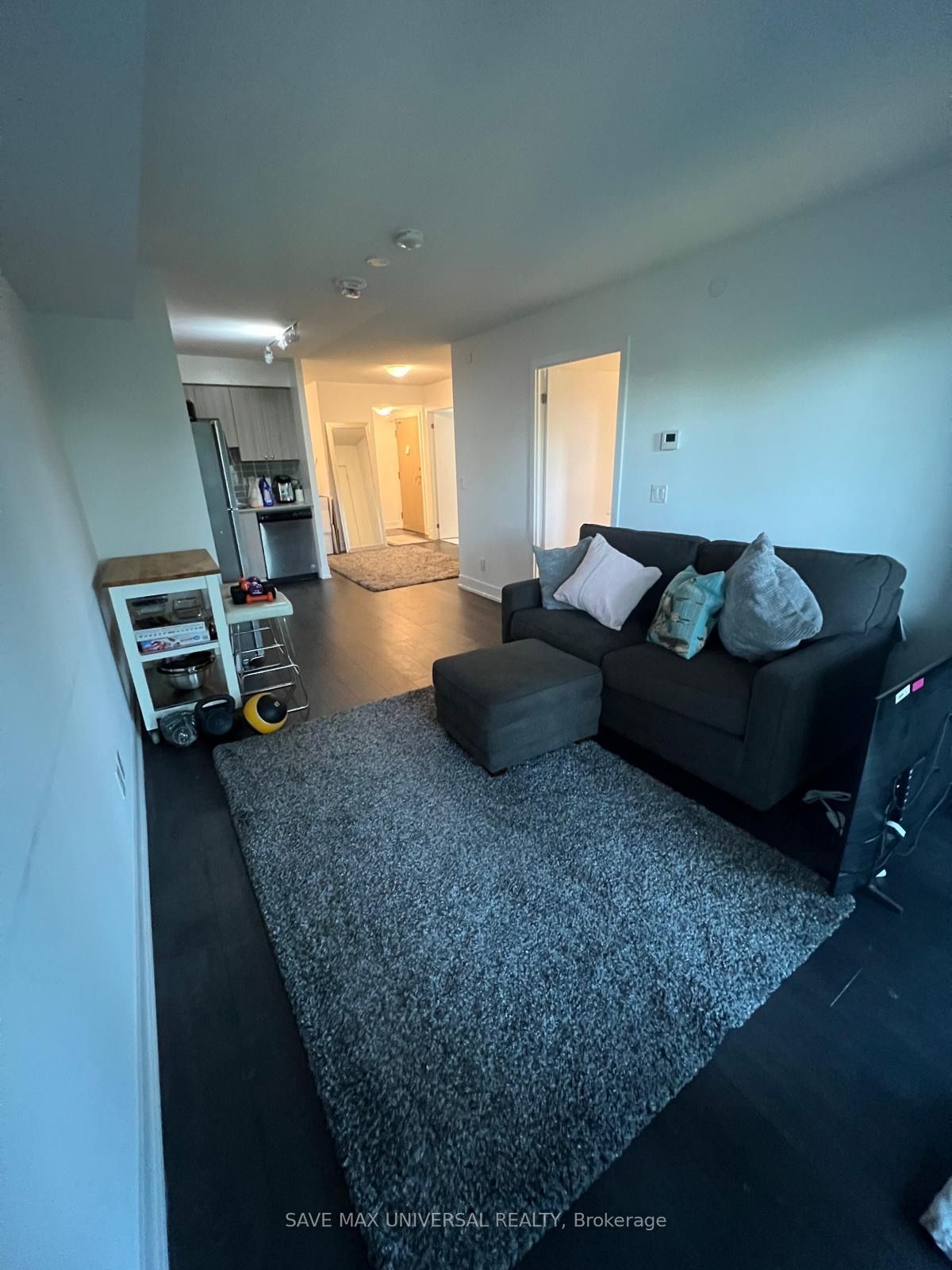 1255 Bayly Street 1507, Pickering, ON L1W 0B6 photo 5