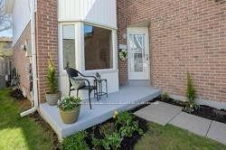 923 Attersley Drive, Oshawa, ON L1K 1V7 photo 3