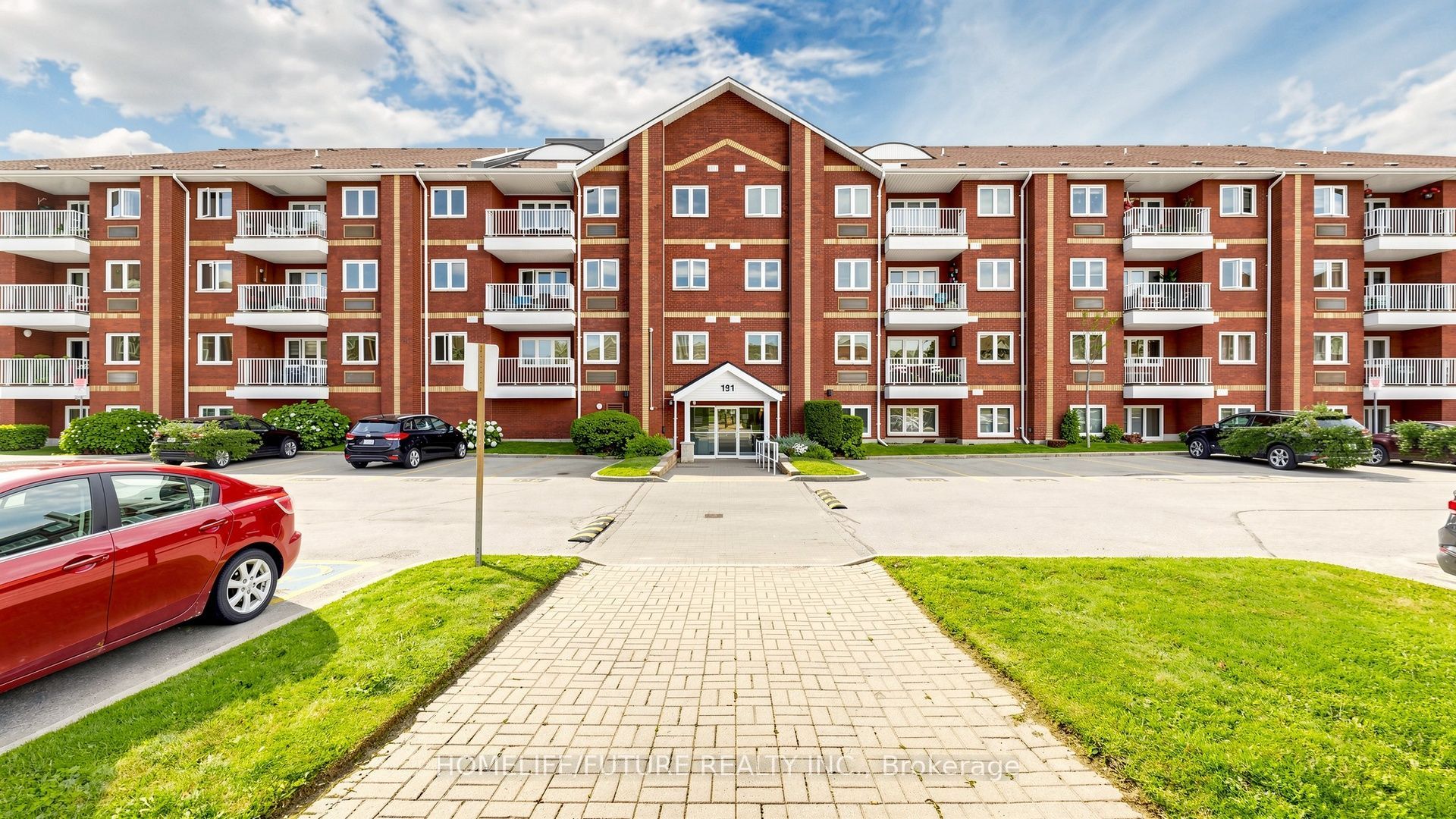 191 Lake Driveway N/A W 208, Ajax, ON L1S 7H9