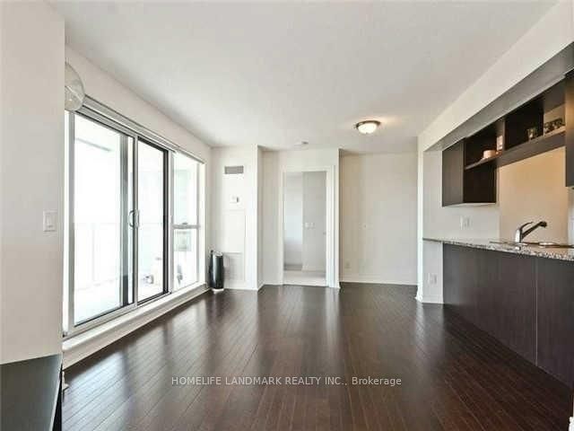 60 Town Centre Court 2207, Toronto, ON M1P 0B1 photo 5
